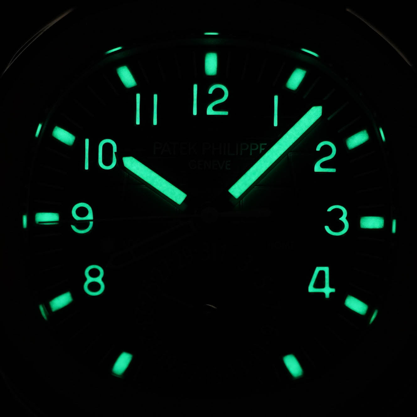 PATEK PHILIPPE AQUANAUT TRAVEL TIME 5164A-001 (2021) OMNILUXE