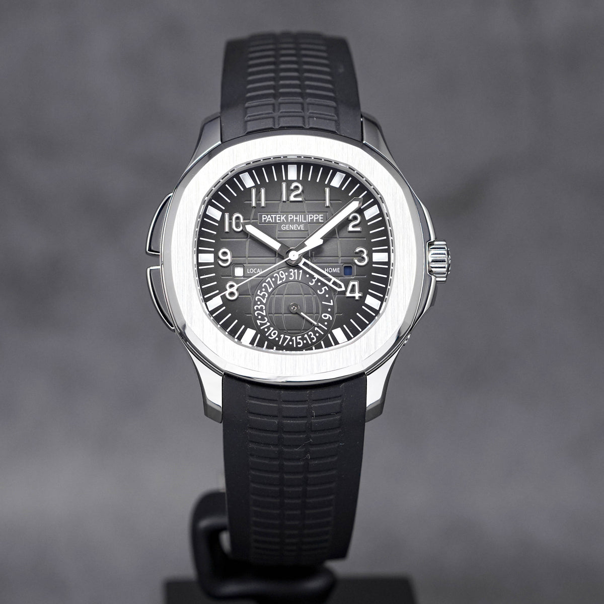 Patek Philippe Aquanaut 5164A