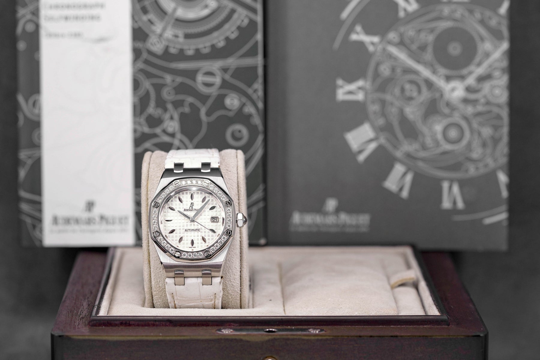 Harga Audemars Piguet Royal Oak Lady 77321ST