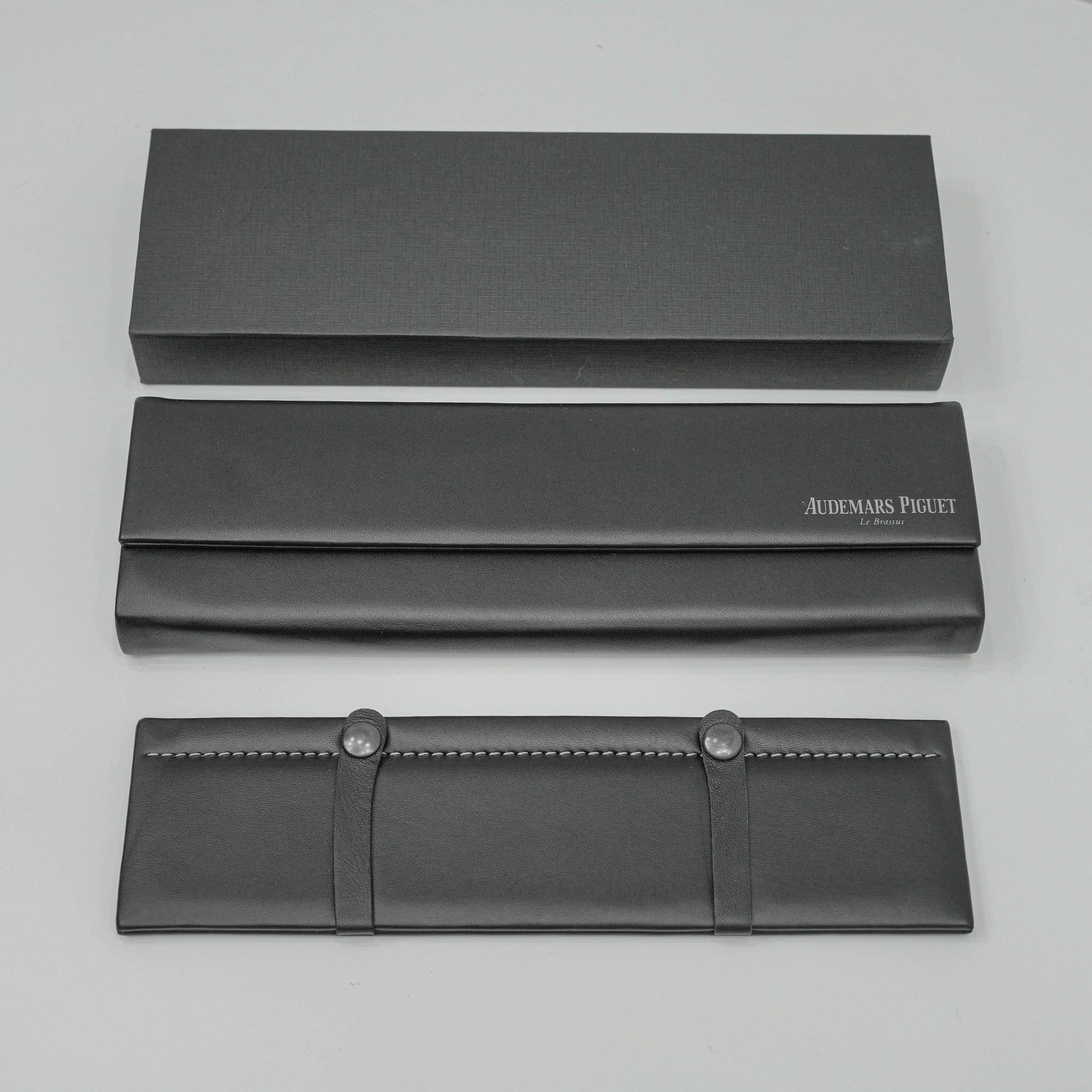 LONG WATCH POUCH BLACK LEATHER