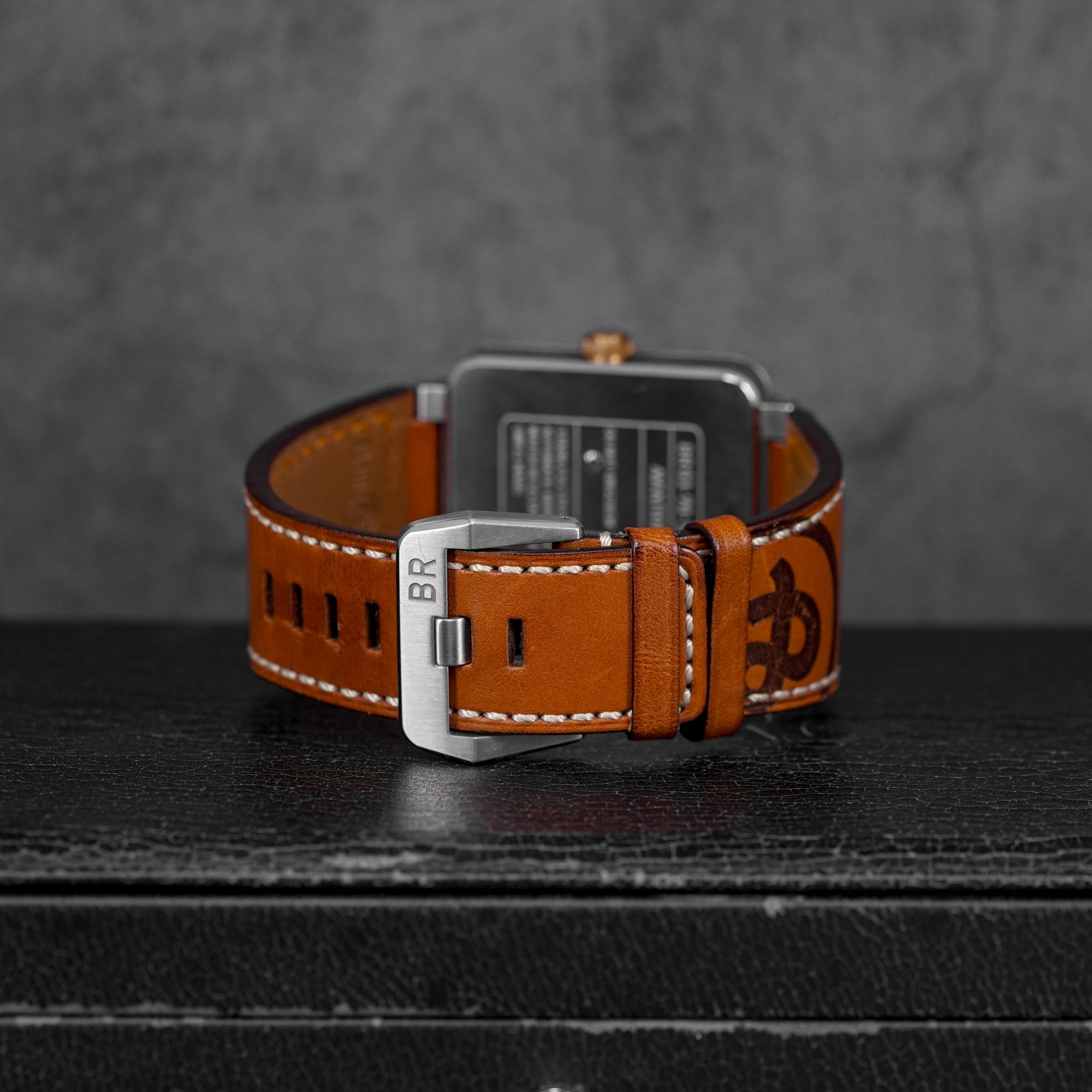 BR 03-90 42MM TWOTONE ROSEGOLD OFF WHITE DIAL (WATCH & BOX)