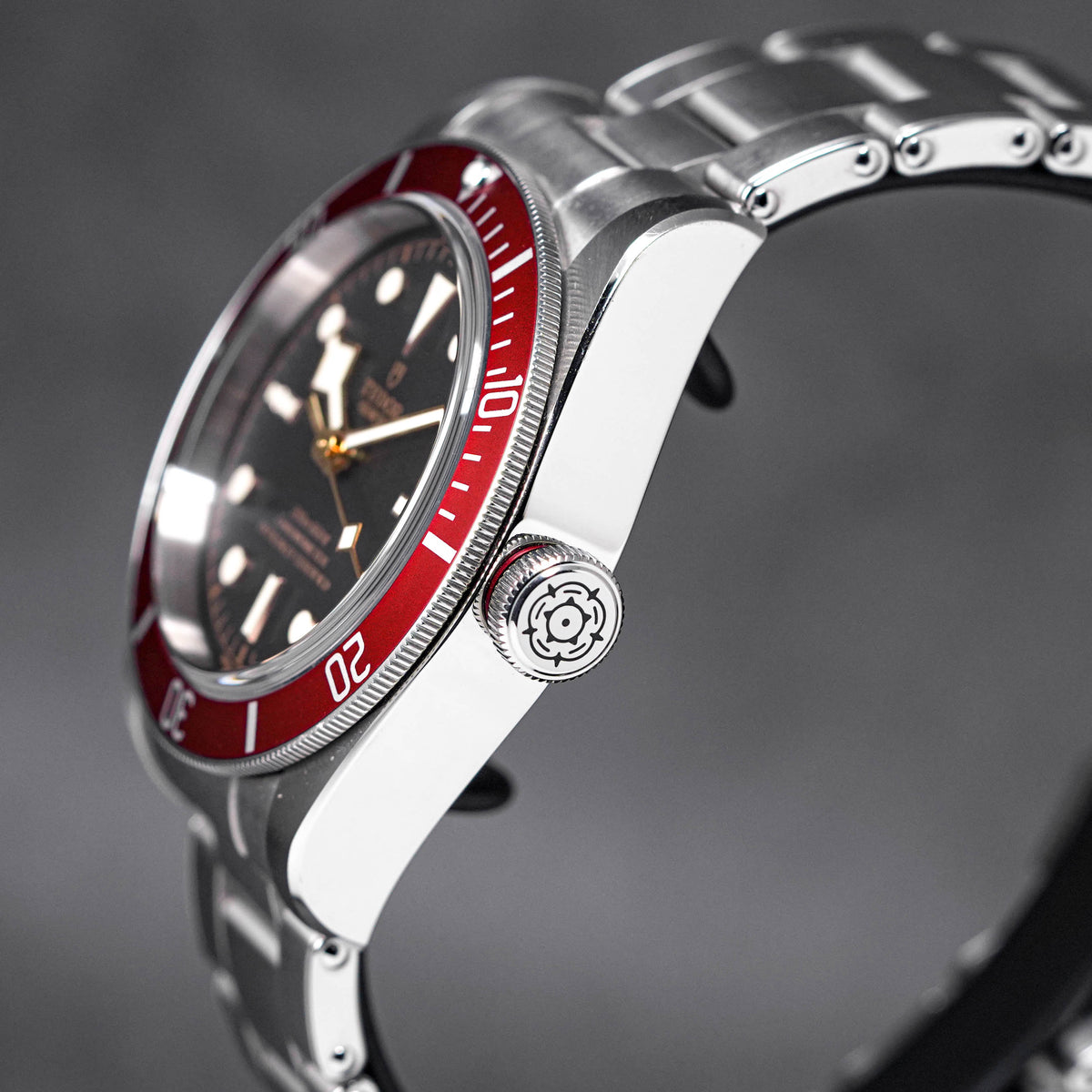 HERITAGE BLACK BAY 41 RED (2019)