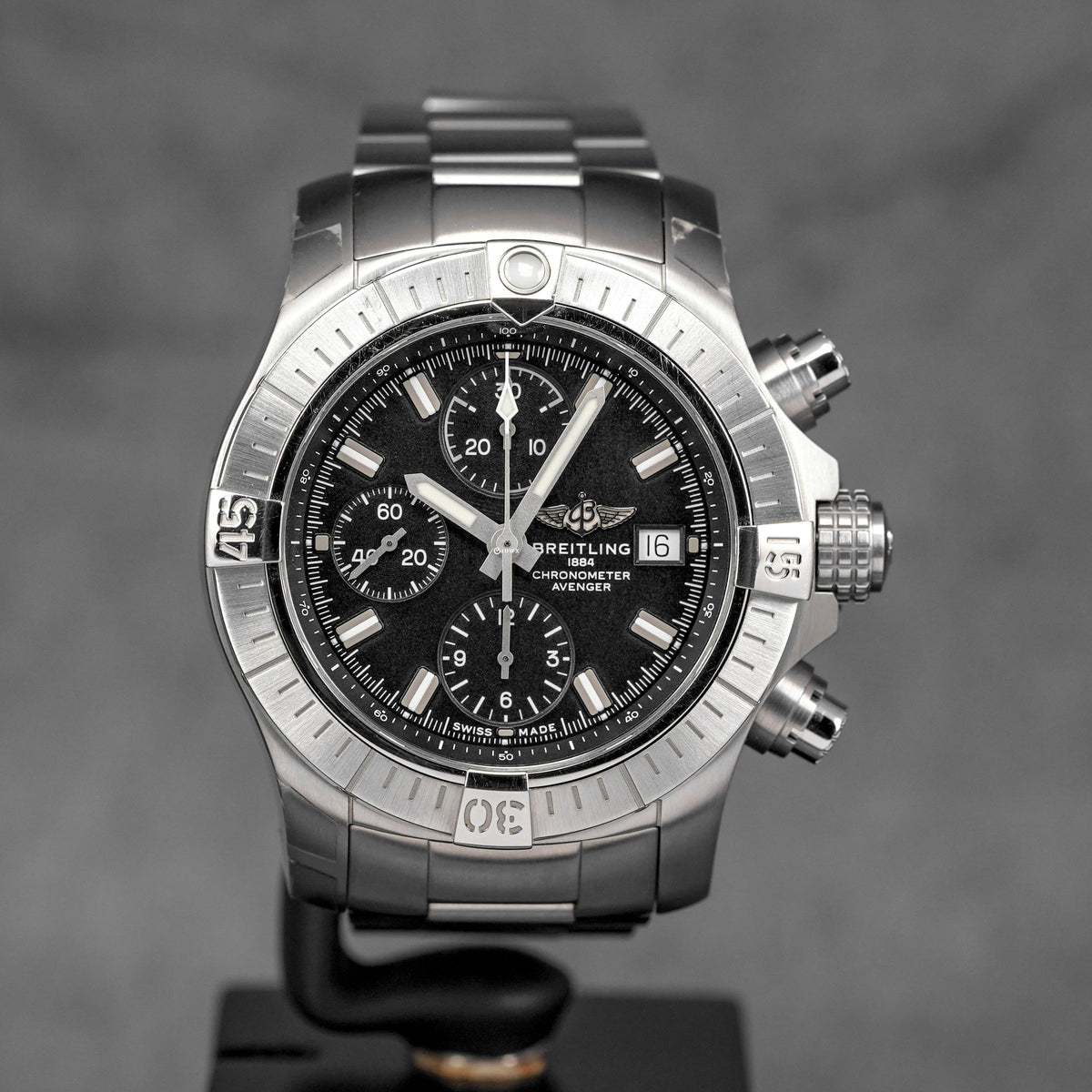 Harga Breitling Avenger Chrono 43 Steel Black