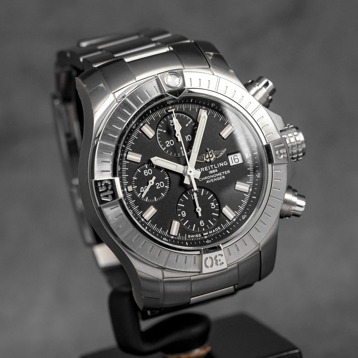 Harga Breitling Avenger Chrono 43 Steel Black