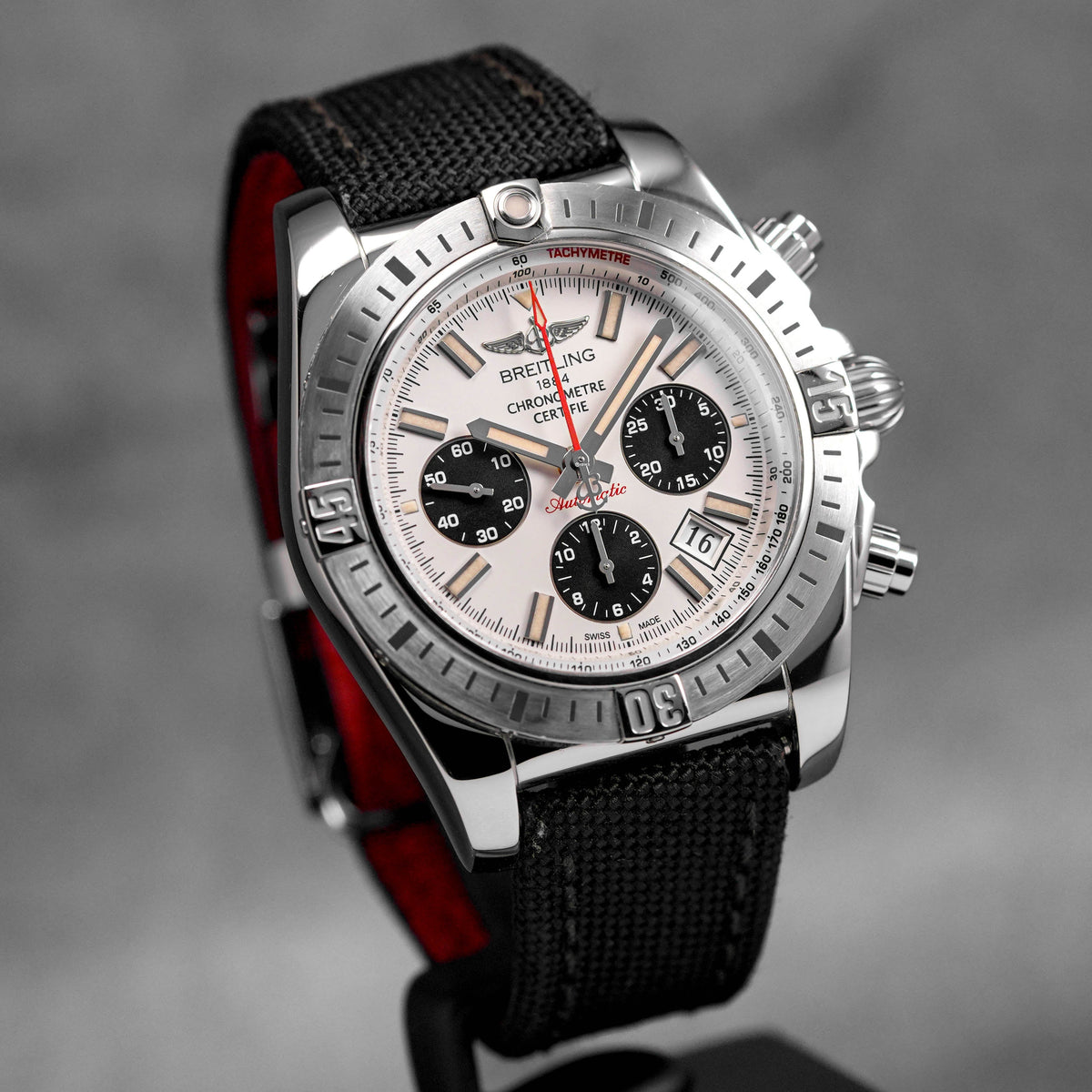 Harga Breitling Chronomat Airborne 30th Anniversary