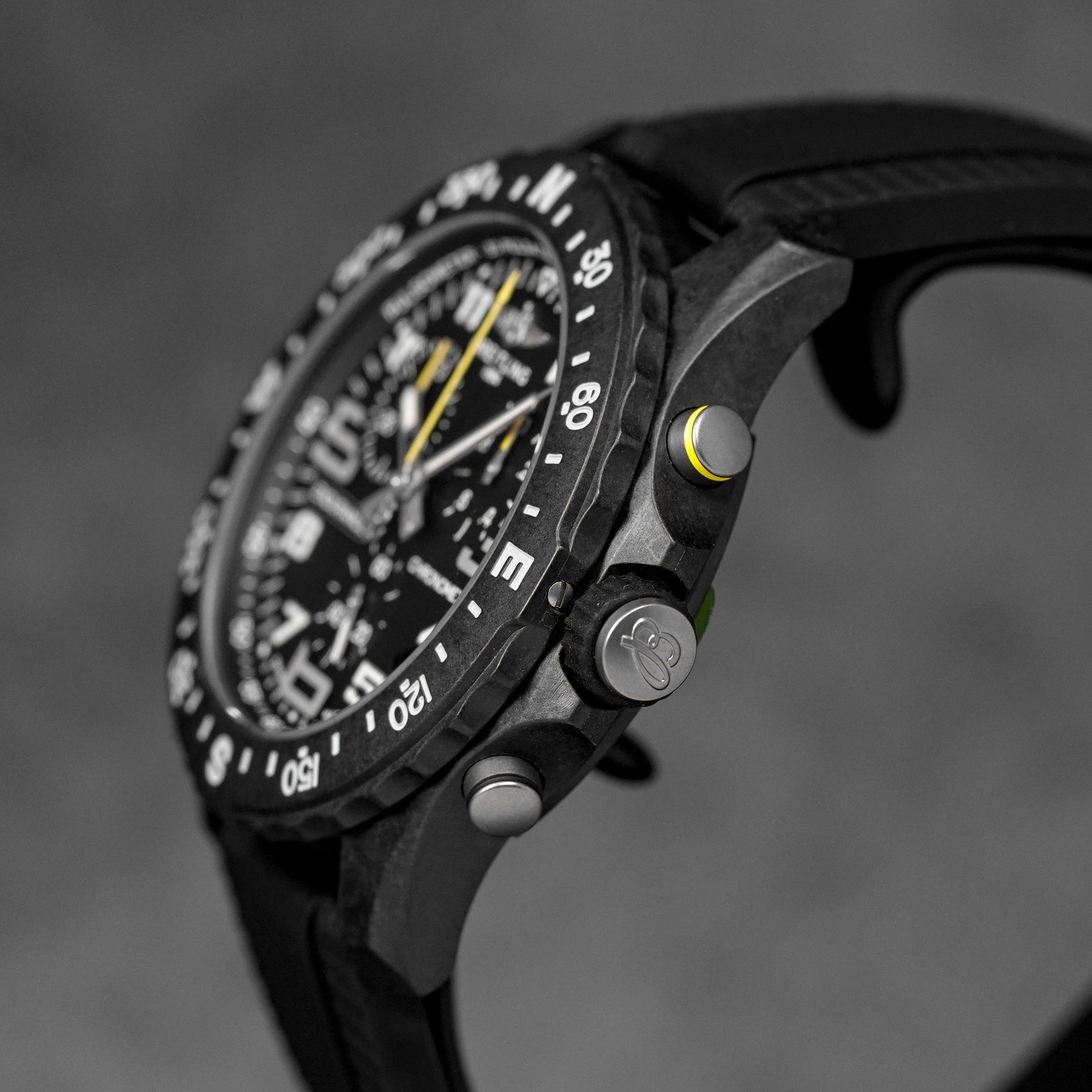 Harga Breitling Endurance Pro 44 Black