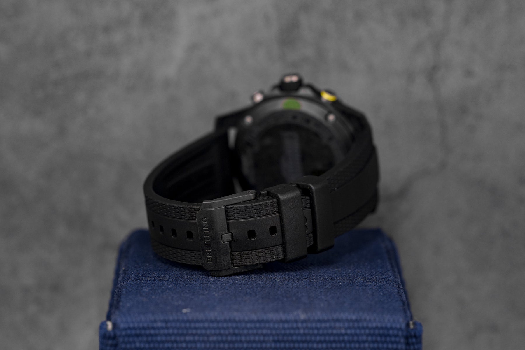 Harga Breitling Endurance Pro 44 Black