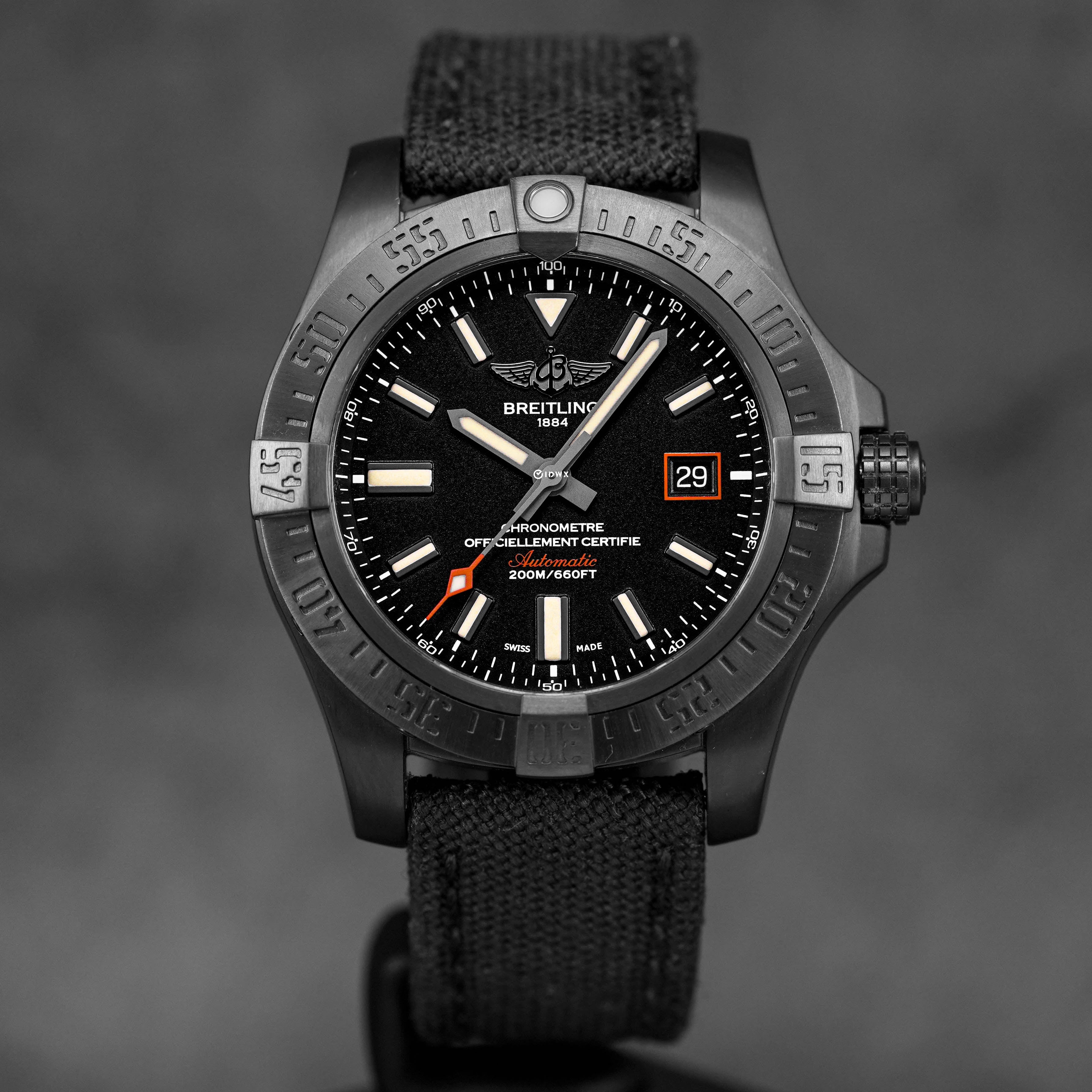 Breitling avenger blackbird 44mm best sale