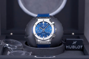 CLASSIC FUSION CHRONOGRAPH 42MM TITANIUM BLUE DIAL (2022)
