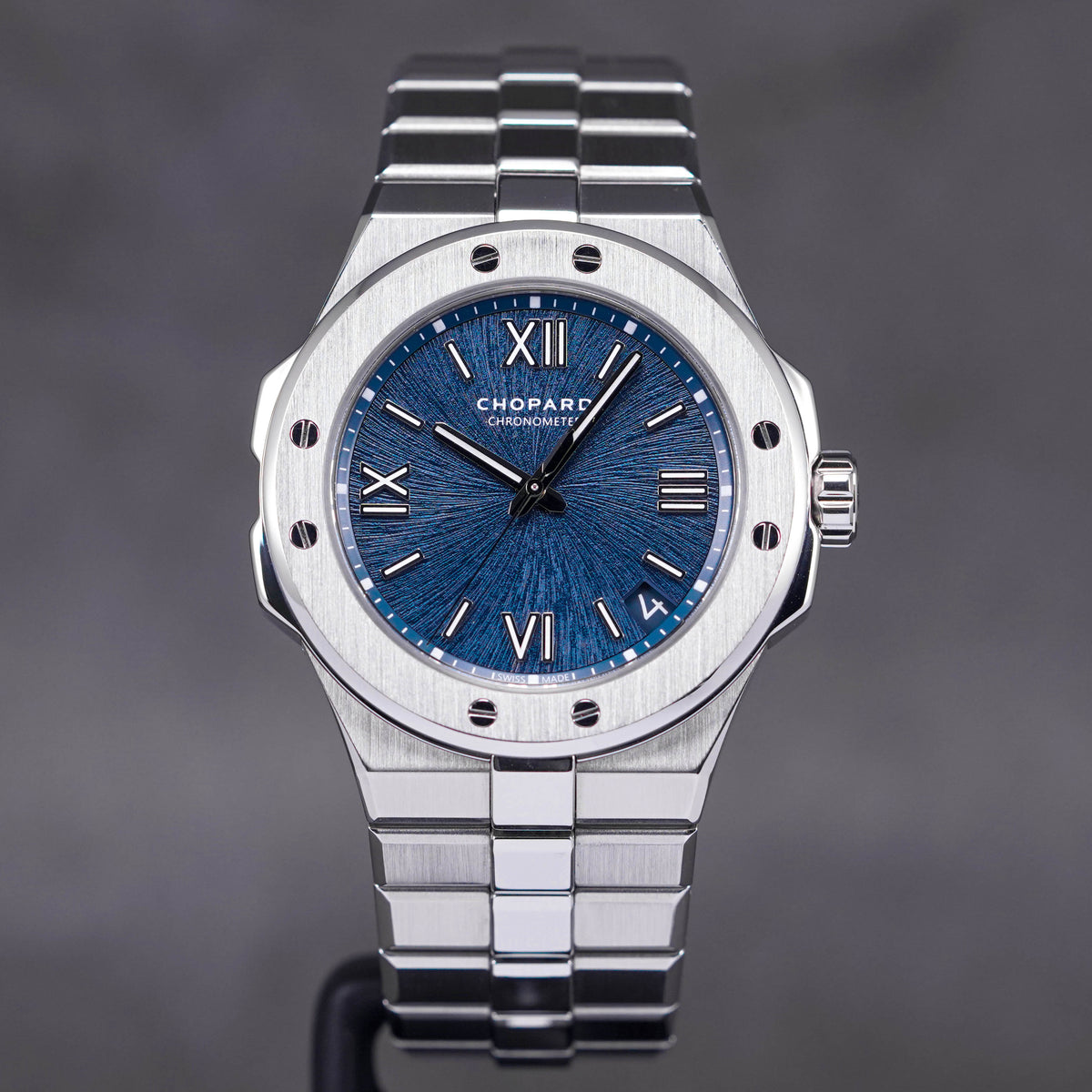 ALPINE EAGLE LARGE BLUE DIAL (2021)