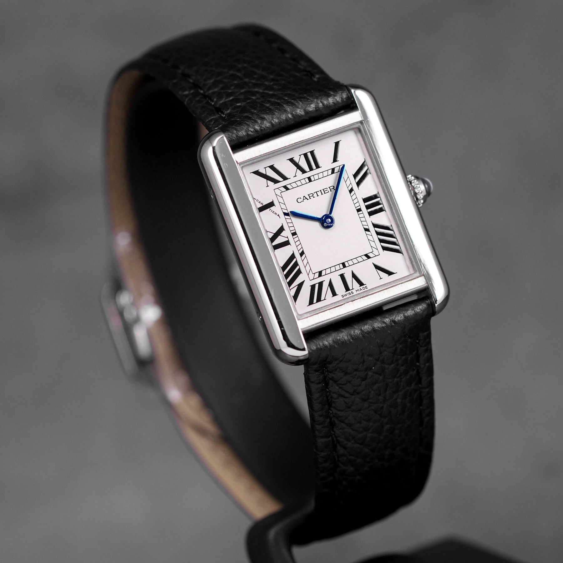 TANK SOLO S SILVER DIAL LEATHER STRAP (2018)