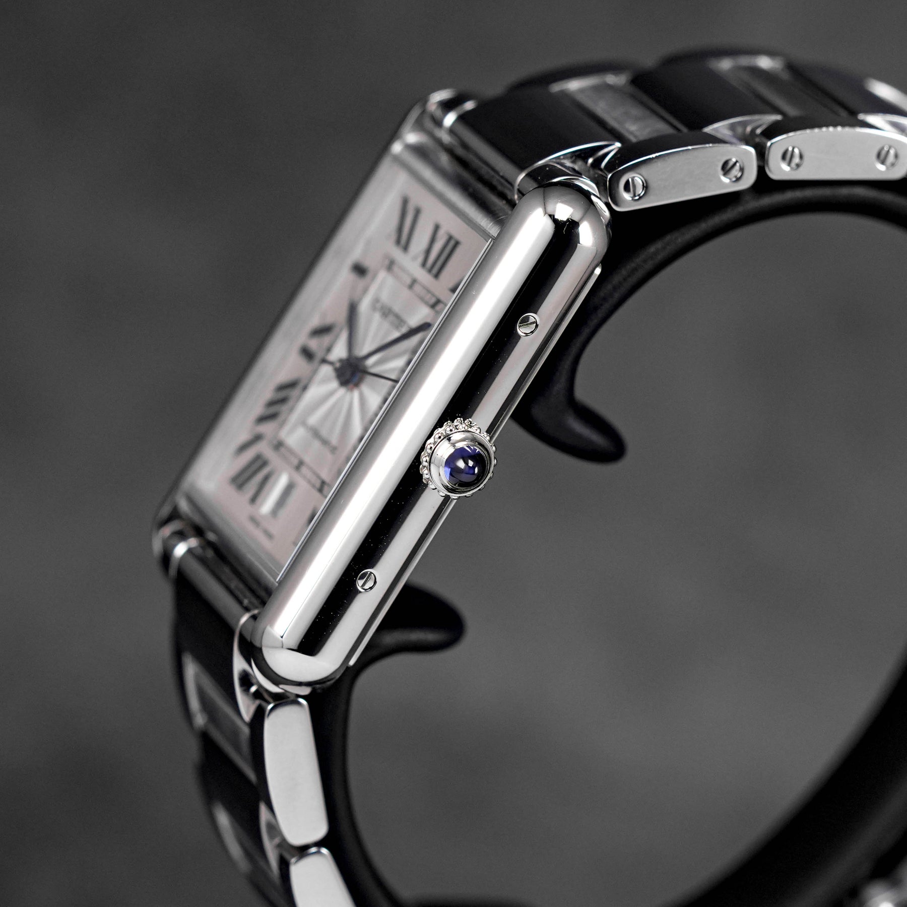 Cartier Tank Must