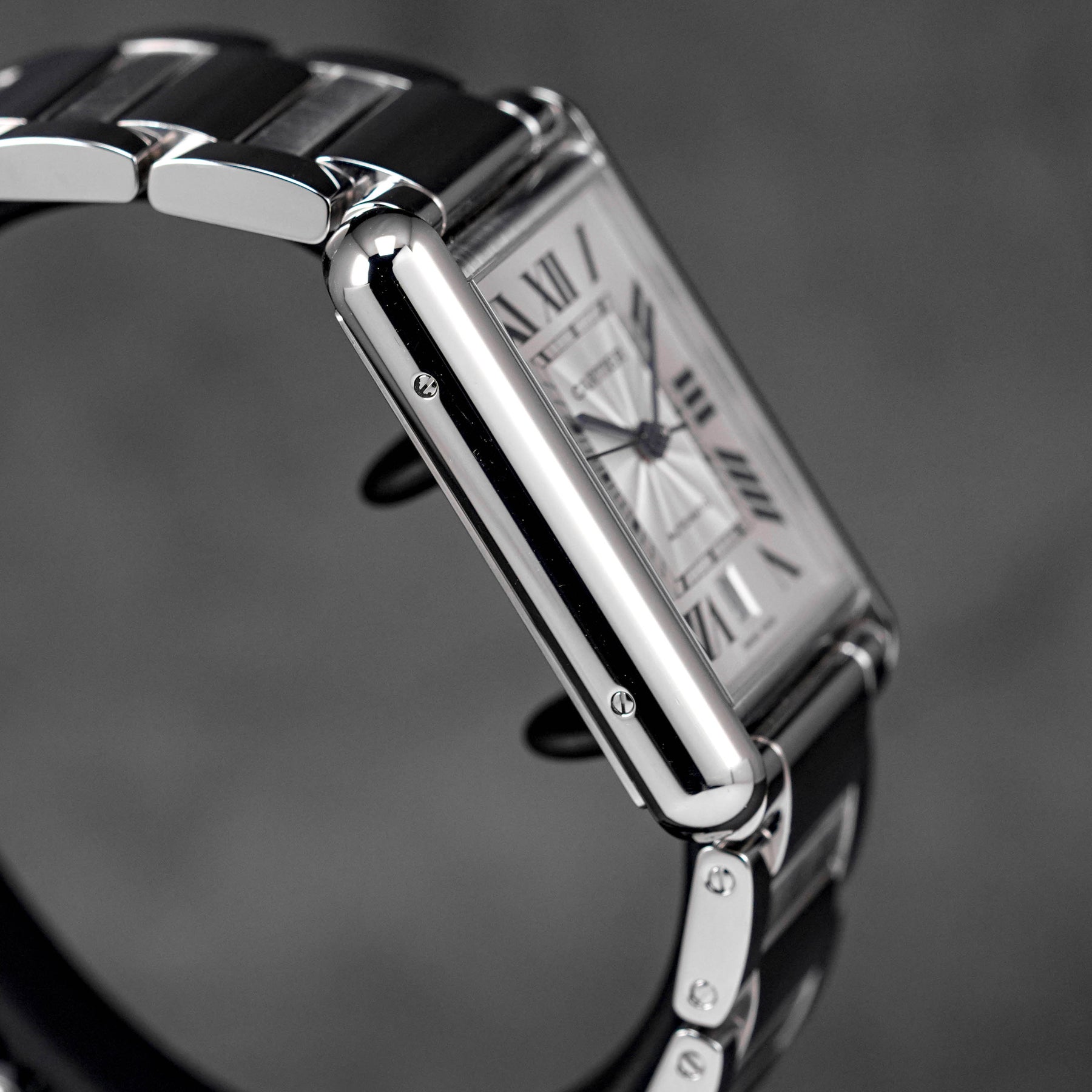 Cartier Tank Must