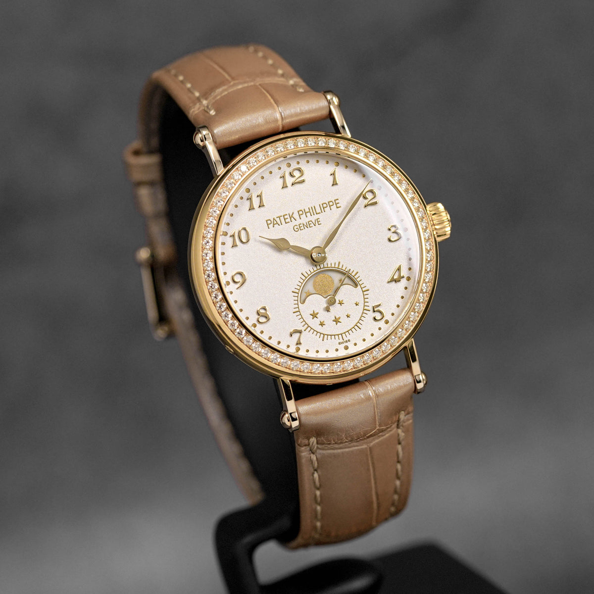 Complications 7121J Moonphase