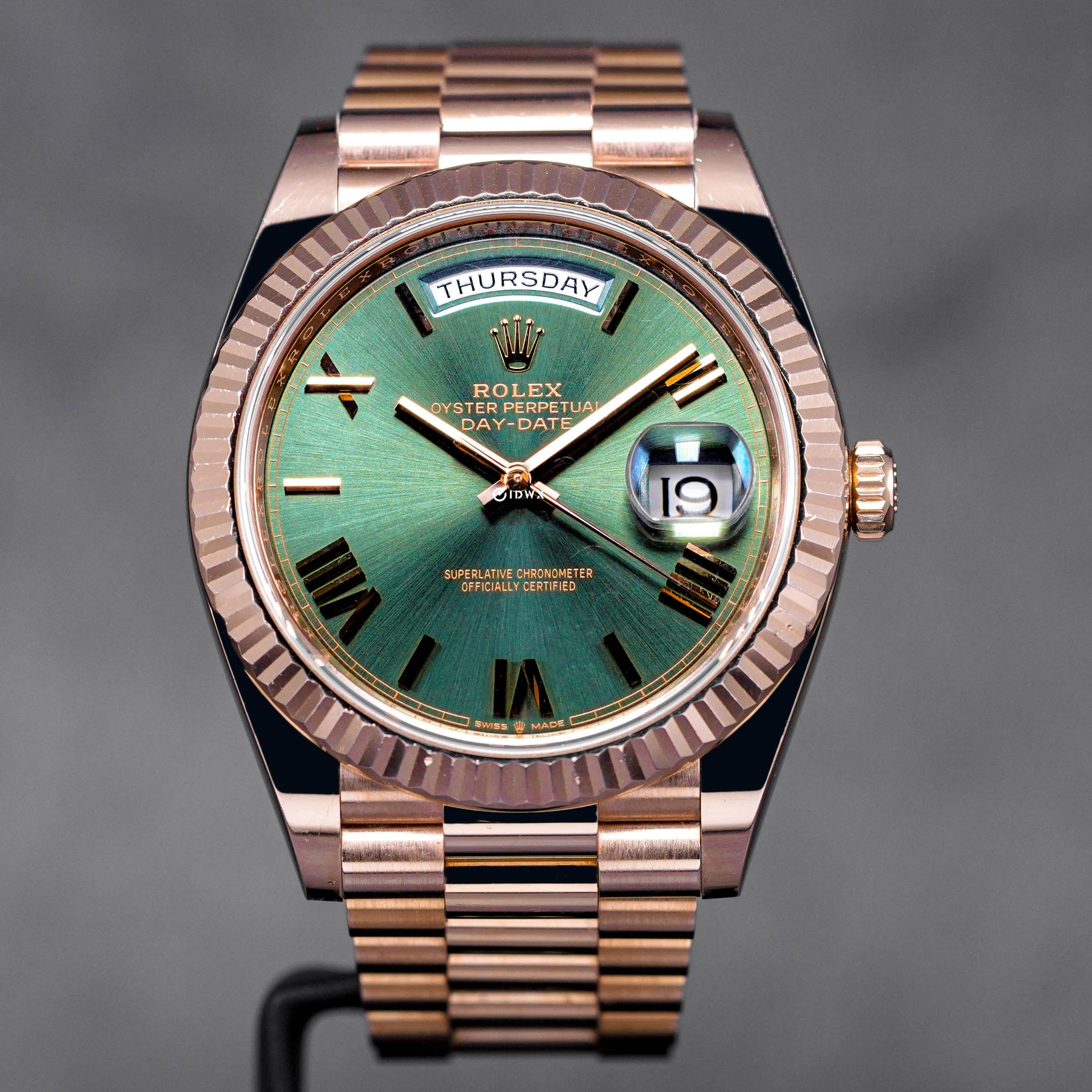 Rolex day date 2024 green dial harga