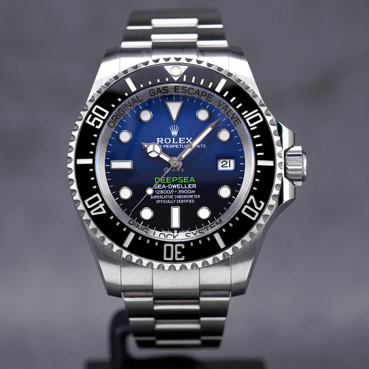 SEA-DWELLER DEEPSEA BLUE (2022)