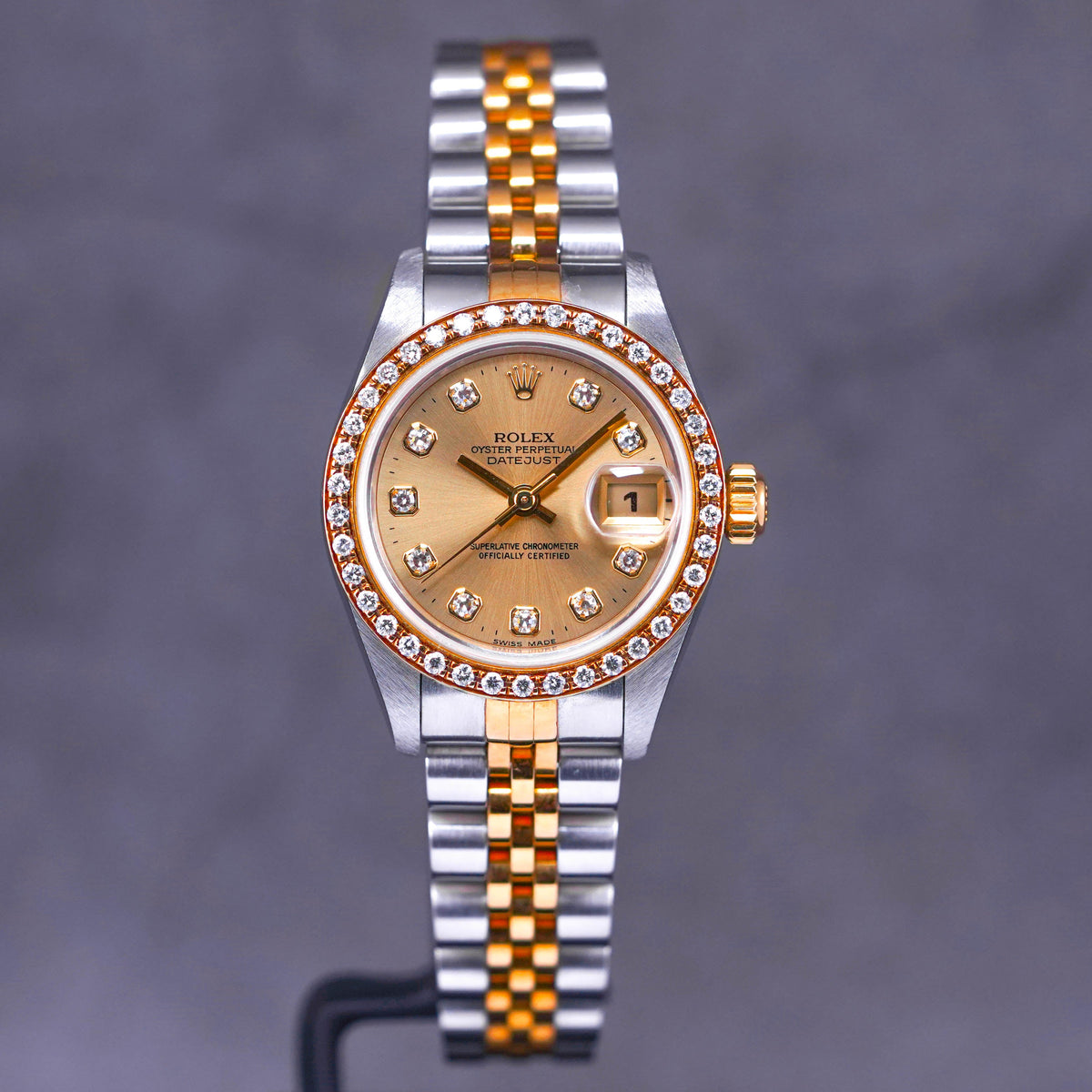 DATEJUST 26MM TWOTONE YELLOWGOLD CHAMPAGNE DIAMOND RING DIAMOND DIAL (2000)
