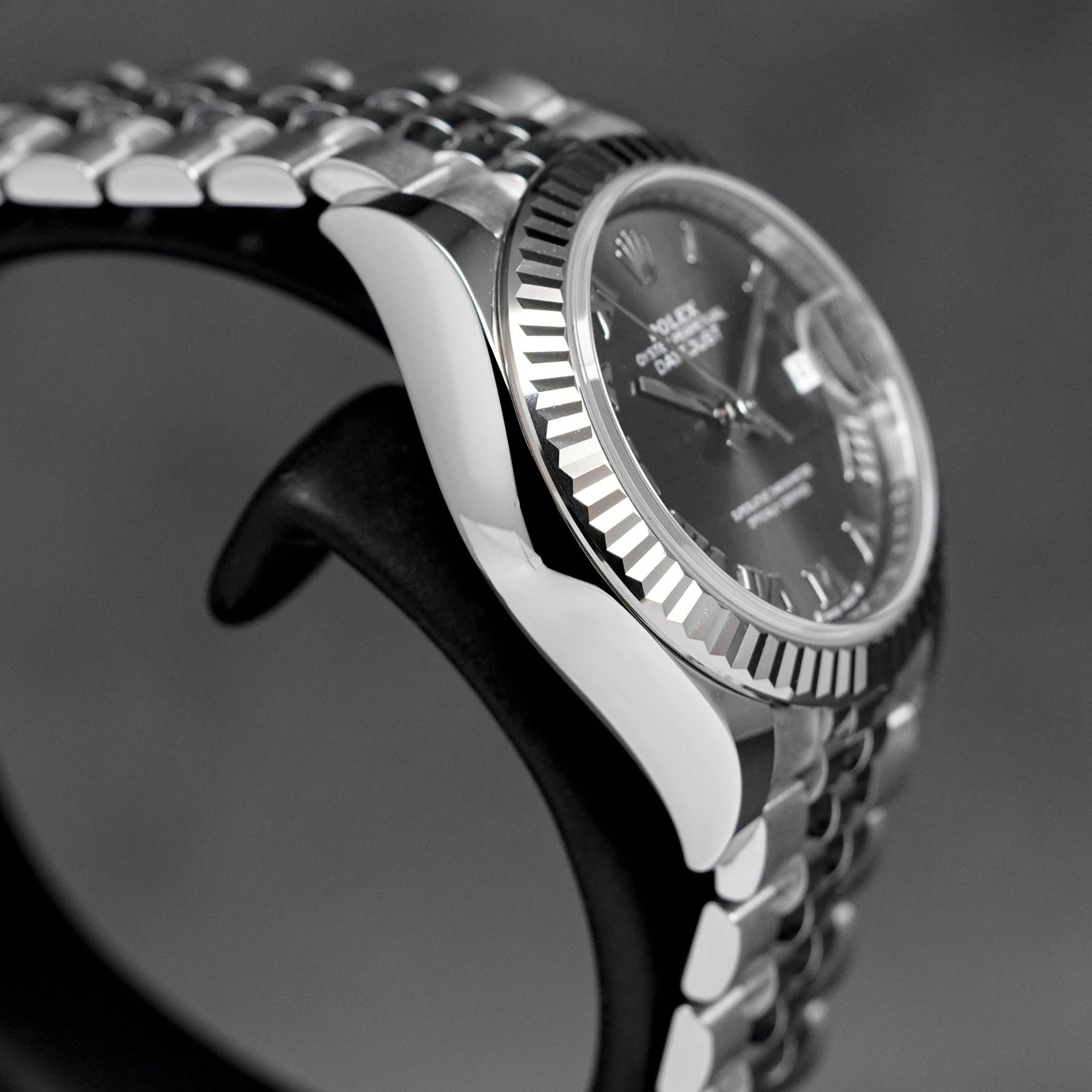 DATEJUST 28MM RHODIUM ROMAN DIAL (2021)