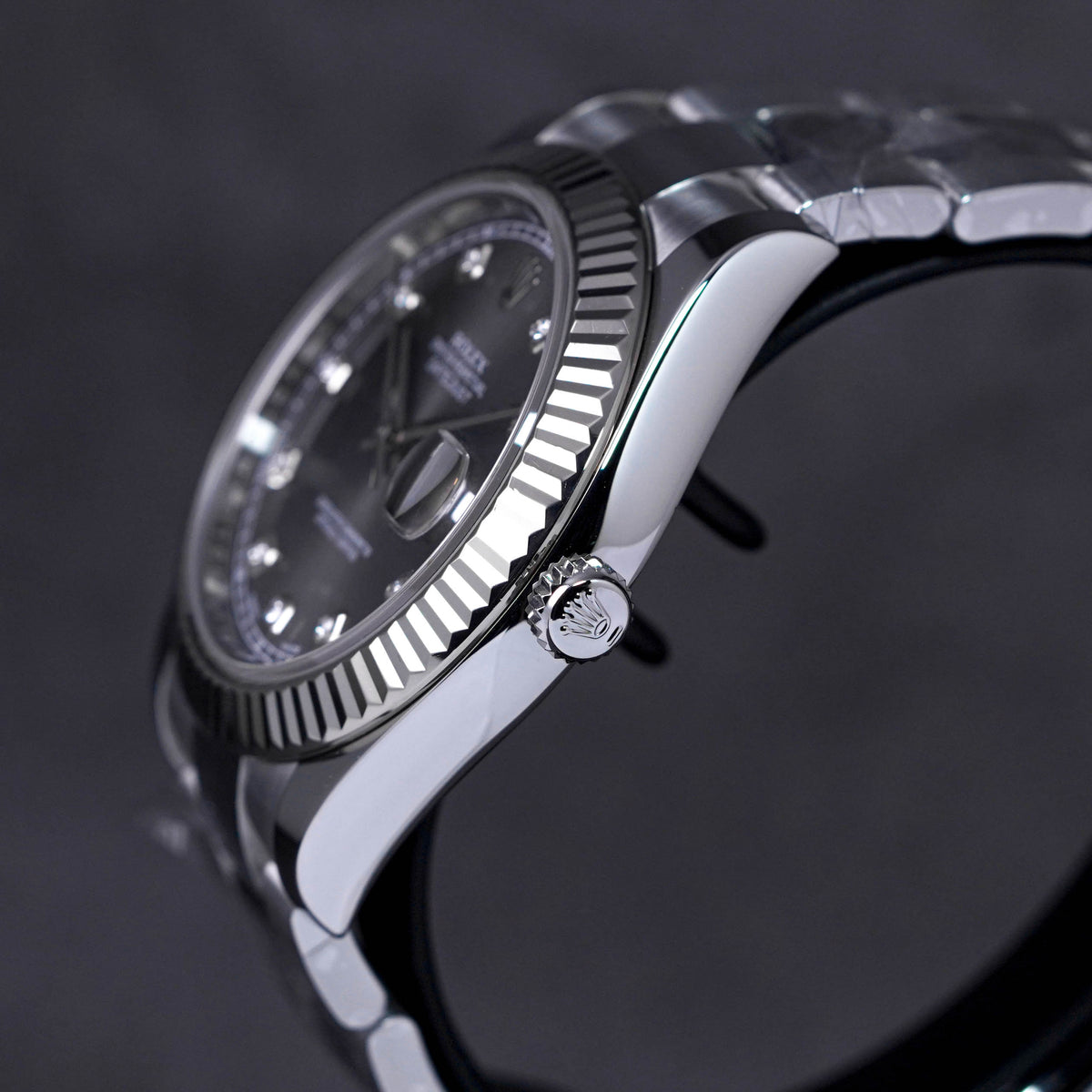 DATEJUST 41MM FLUTED OYSTER RHODIUM DIAMOND DIAL (2017)