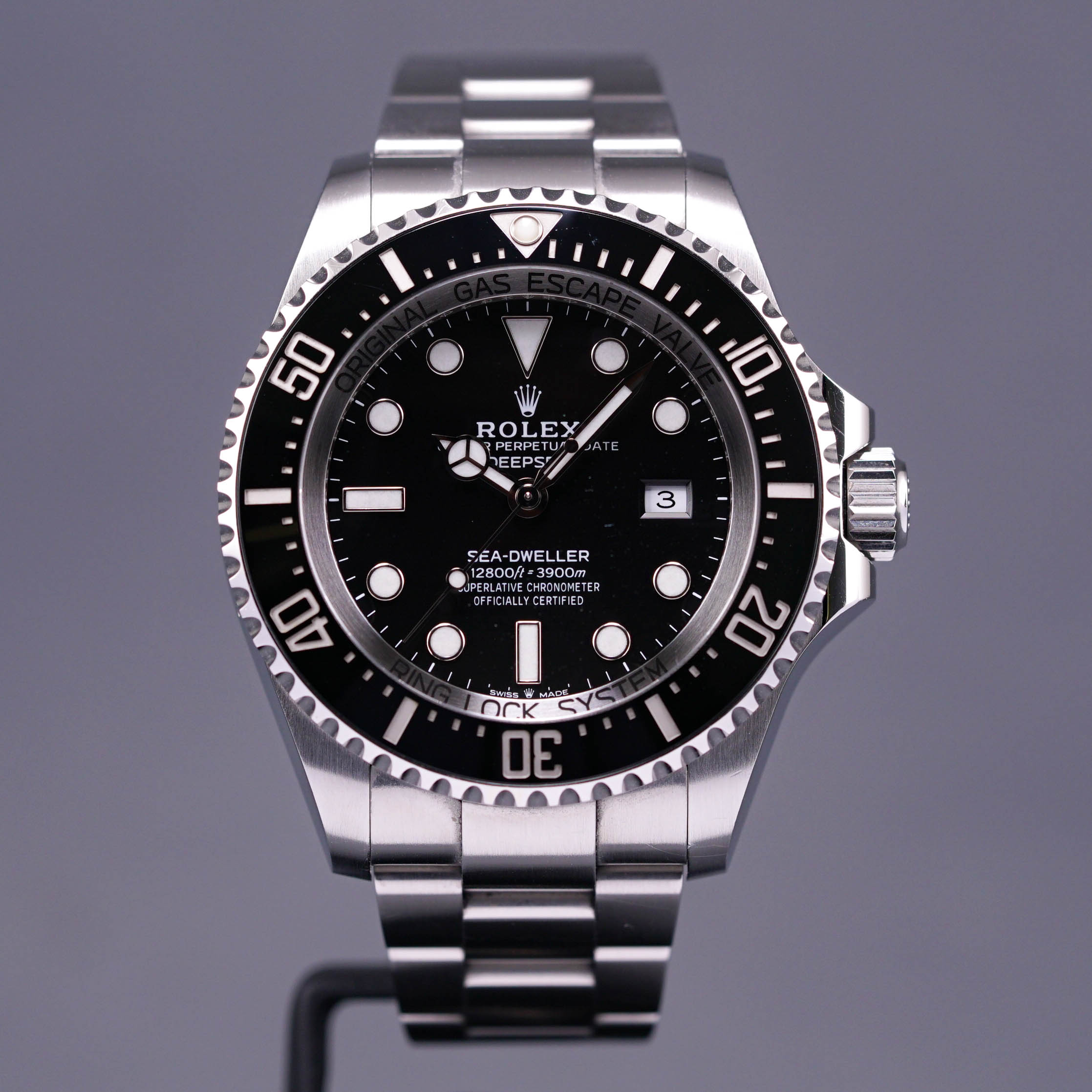 JAM TANGAN ROLEX SEA DWELLER DEEPSEA BLACK (2018) OMNILUXE