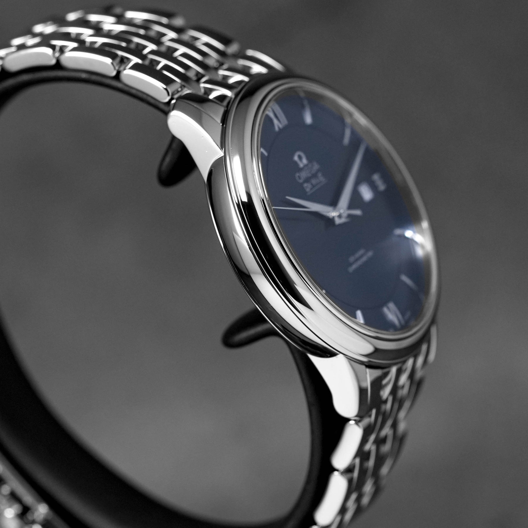 De Ville Prestige Blue