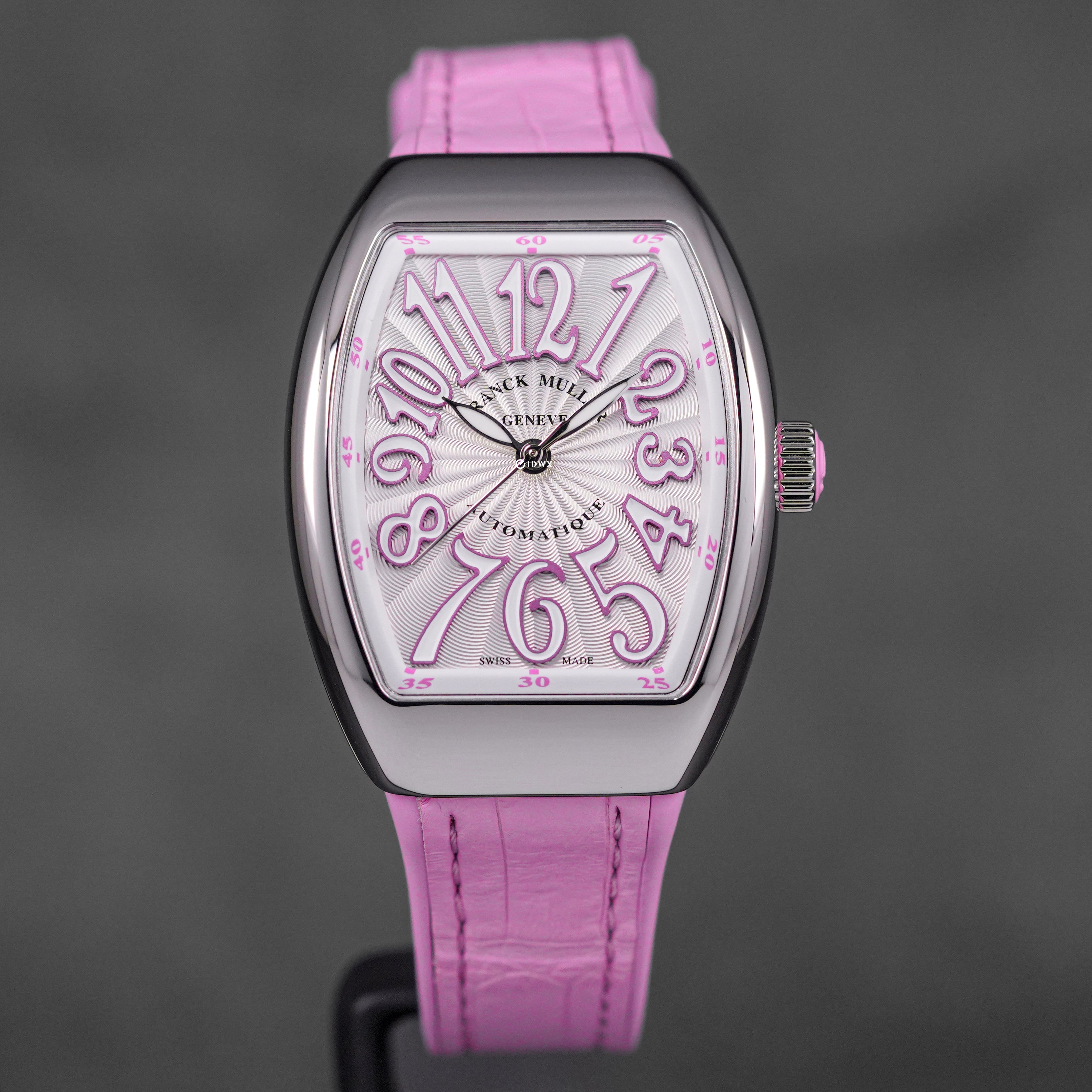 FRANCK MULLER V32 PINK DIAL (2024) - OMNILUXE