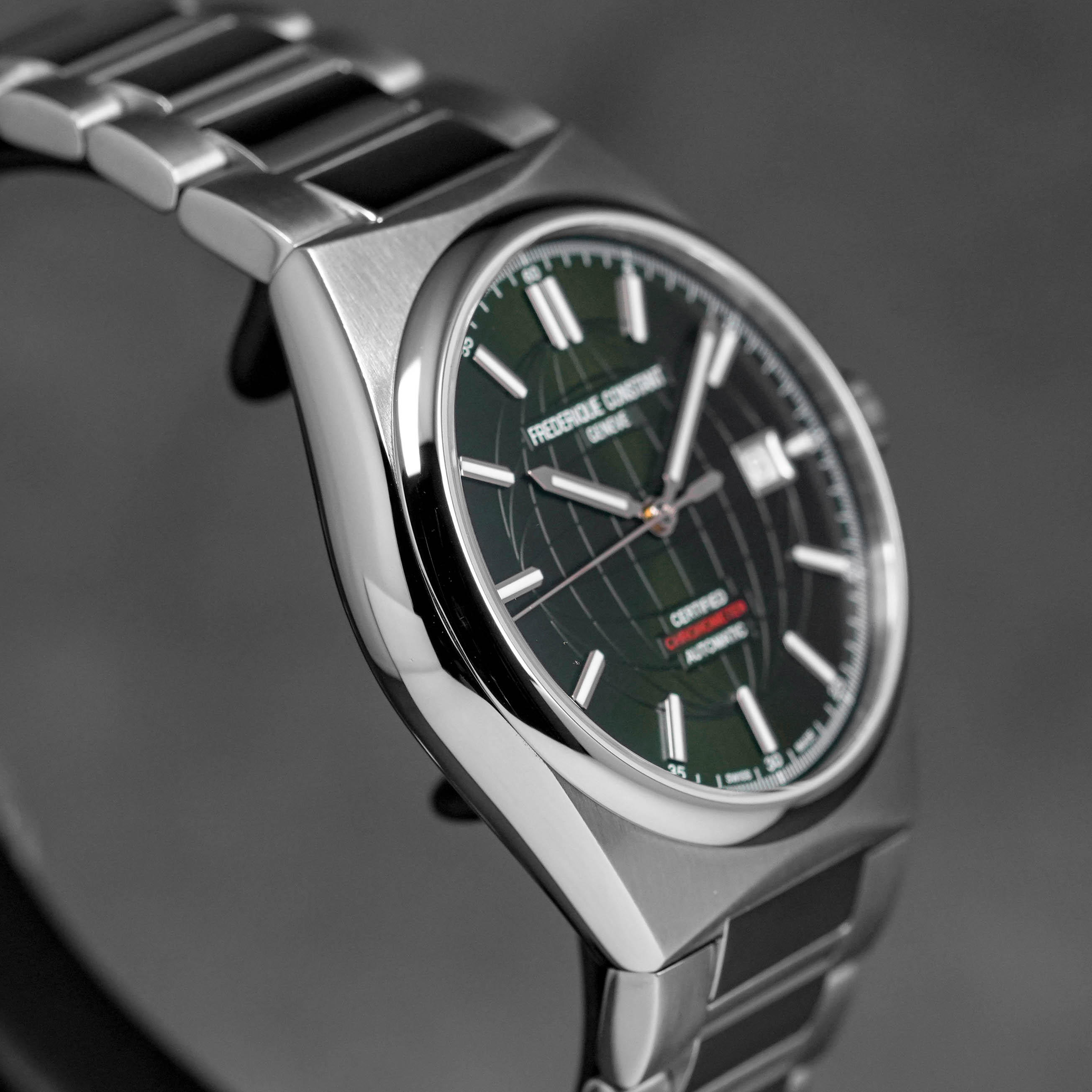 HIGHLIFE 39MM COSC GREEN DIAL