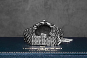 CLASSICS INDEX BLUE DIAL (2025)