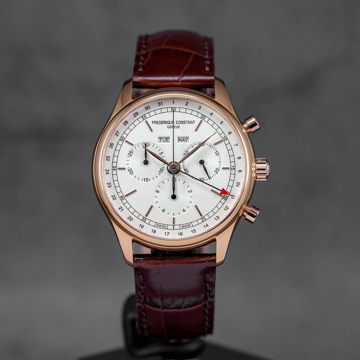 CLASSICS QUARTZ CHRONOGRAPH TRIPLE CALENDAR ROSEGOLD-PLATED STEEL SILVER DIAL (2025)