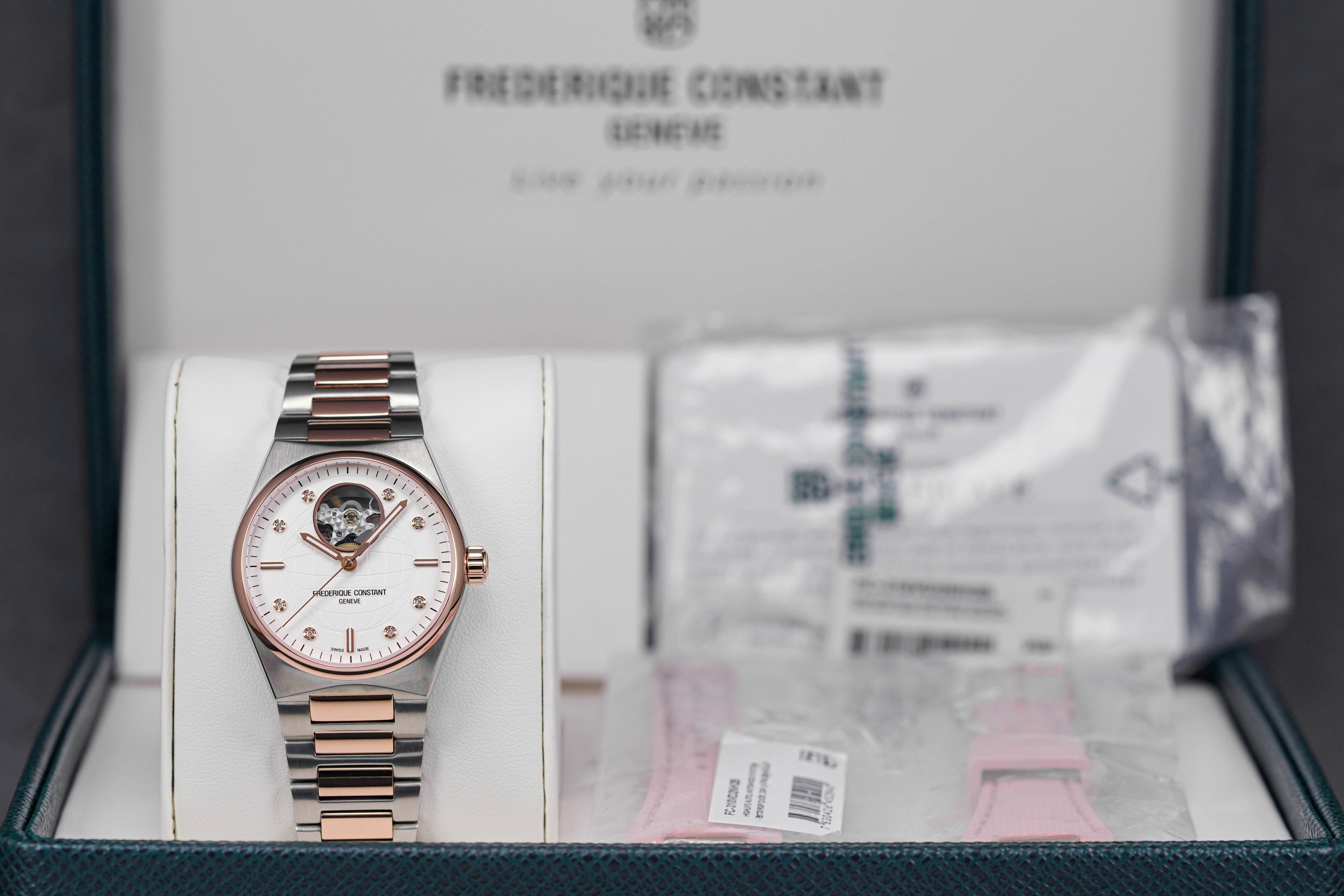 HIGHLIFE HEART BEAT TWOTONE ROSEGOLD-PLATED STEEL SILVER DIAL