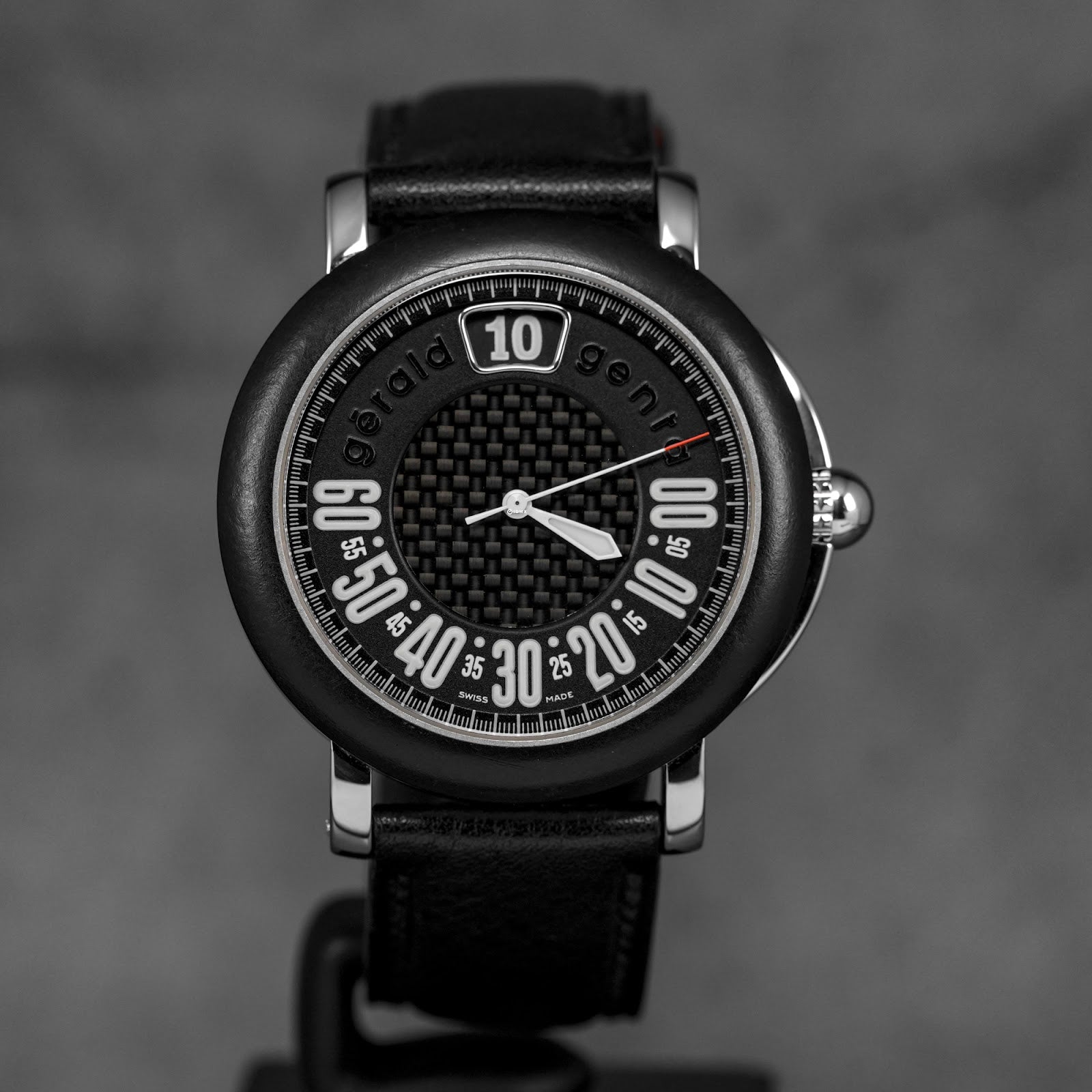 RETRO SPORT JUMPING HOUR BLACK DIAL (WATCH ONLY)
