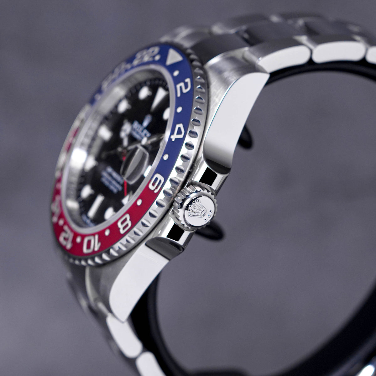 Rolex GMT Master-II Pepsi 126710BLRO