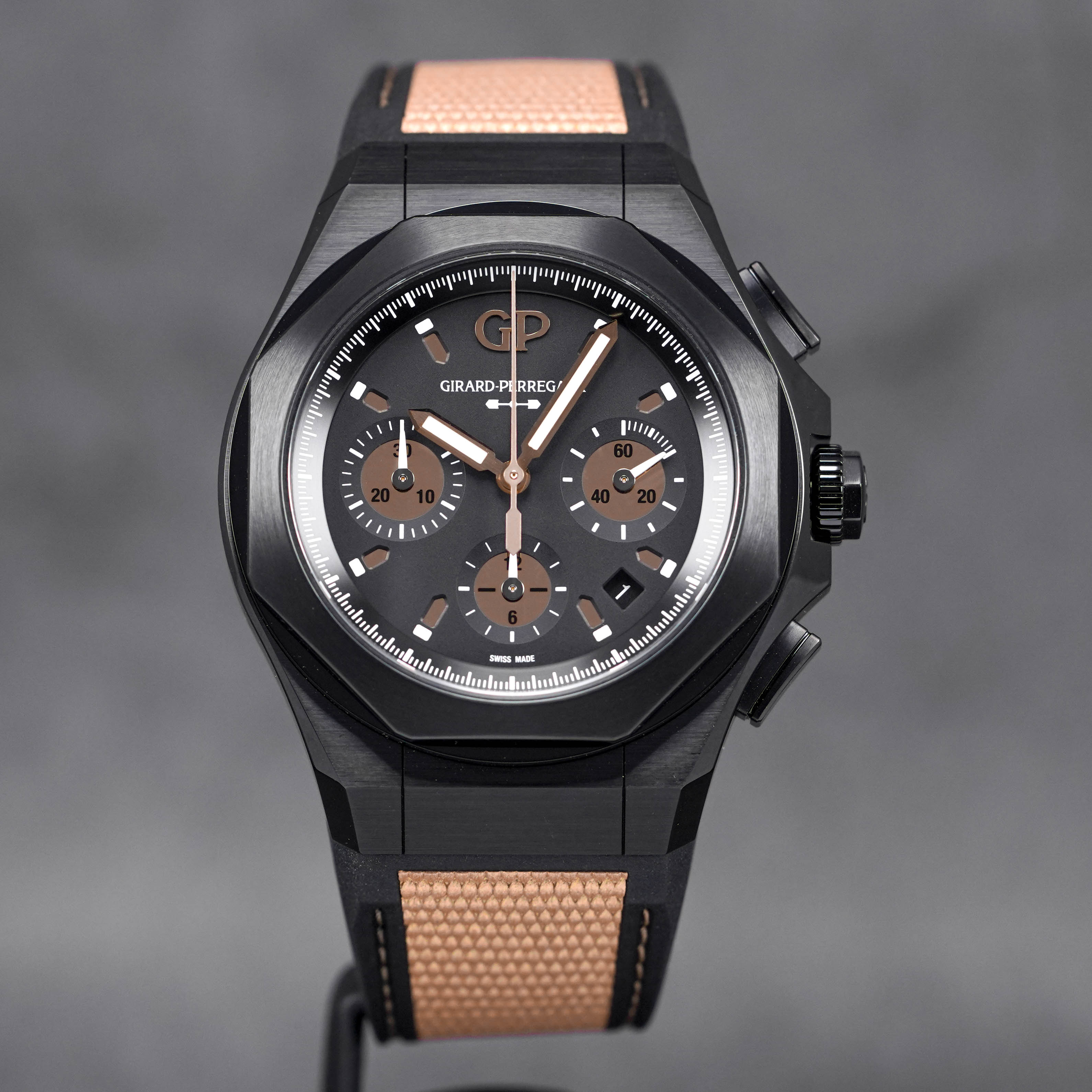 GIRARD PERREGAUX LAUREATO CHRONOGRAPH TITANIUM PVD ABSOLUTE GOLD