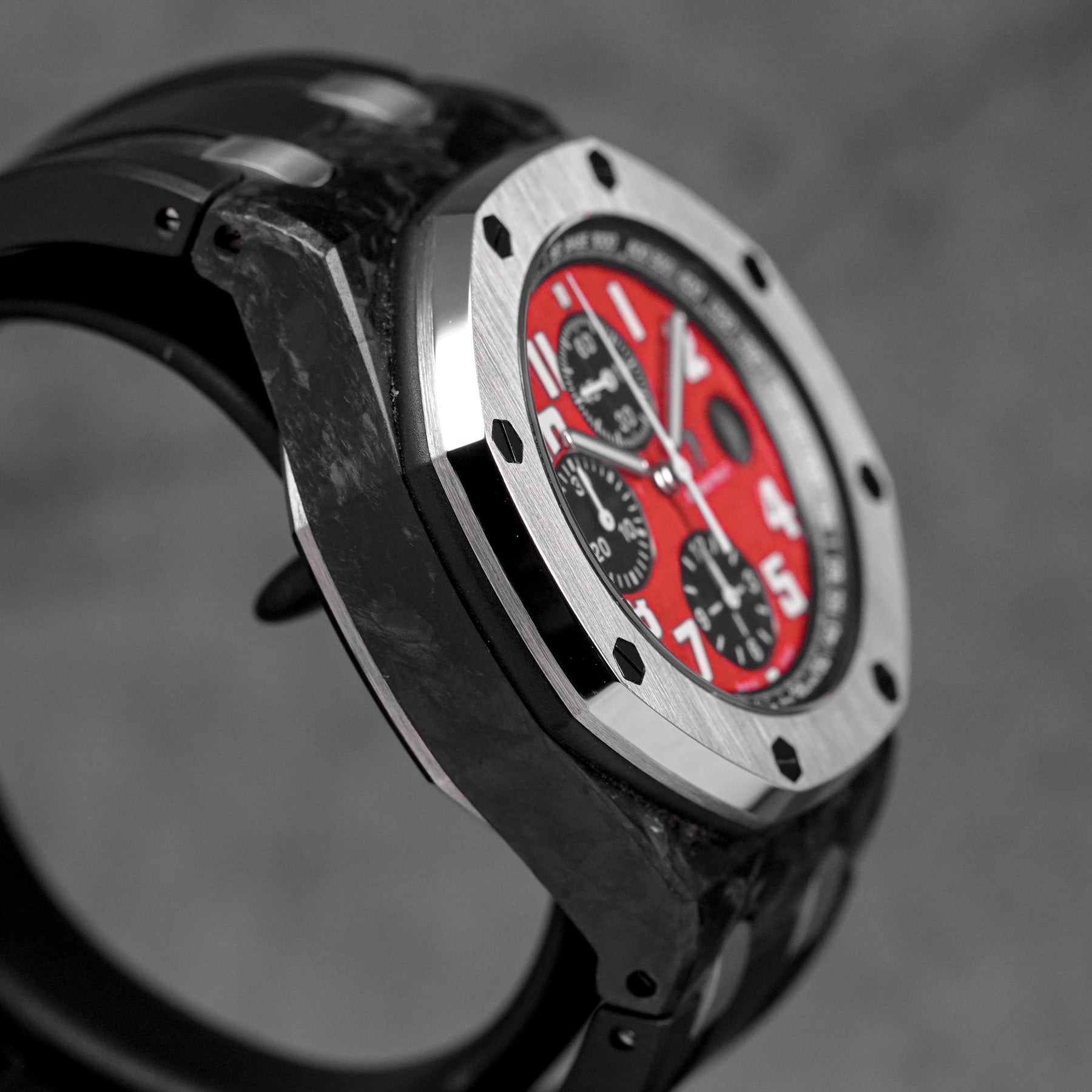 ROYAL OAK OFFSHORE CHRONOGRAPH 42MM 'SINGAPORE GRAND PRIX F1 2008' LIMITED EDITION (WATCH & ARCHIVE PAPER)