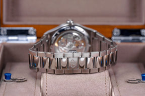 Harga Girard Perregaux Laureato Blue