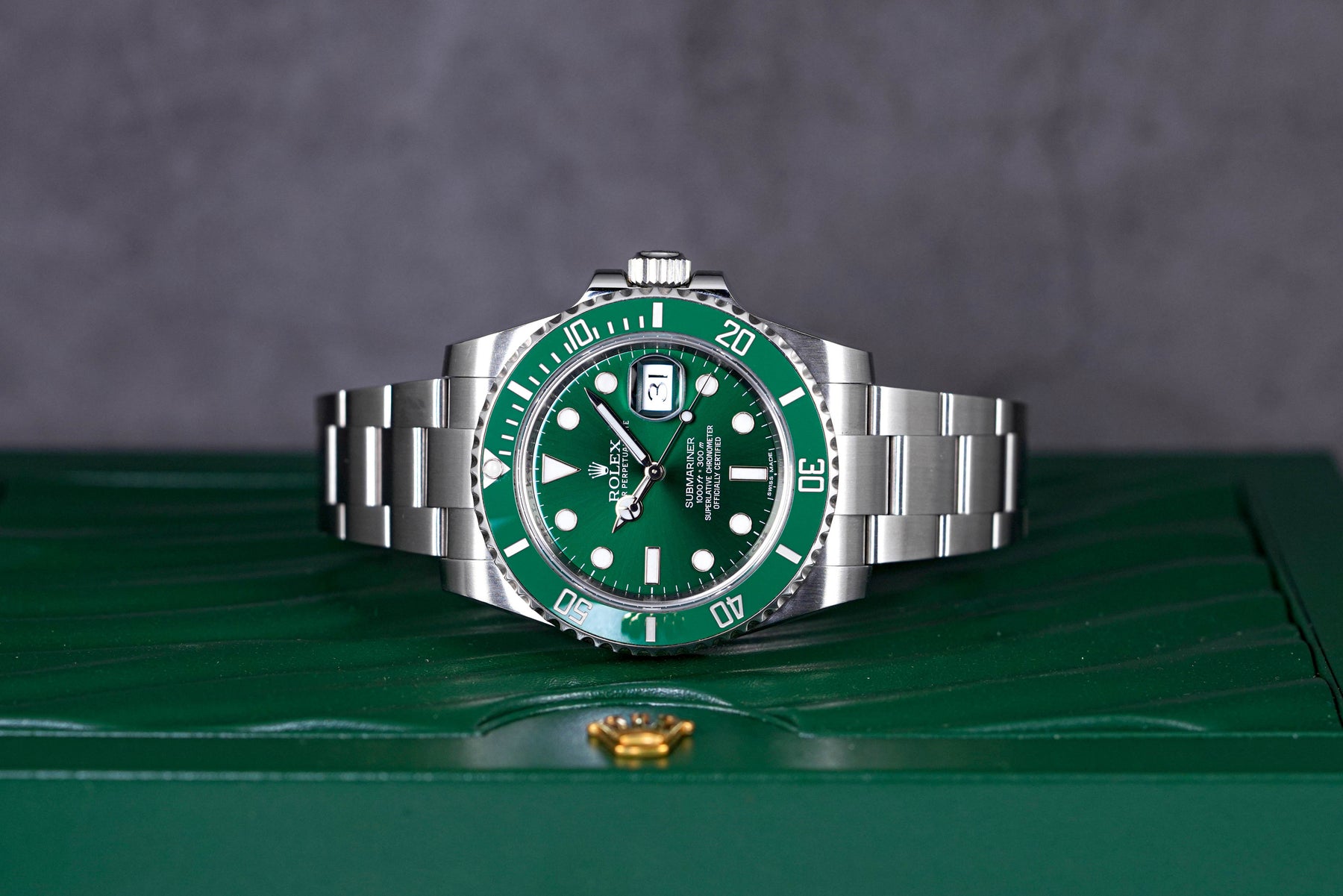 Rolex 116610LV Hulk