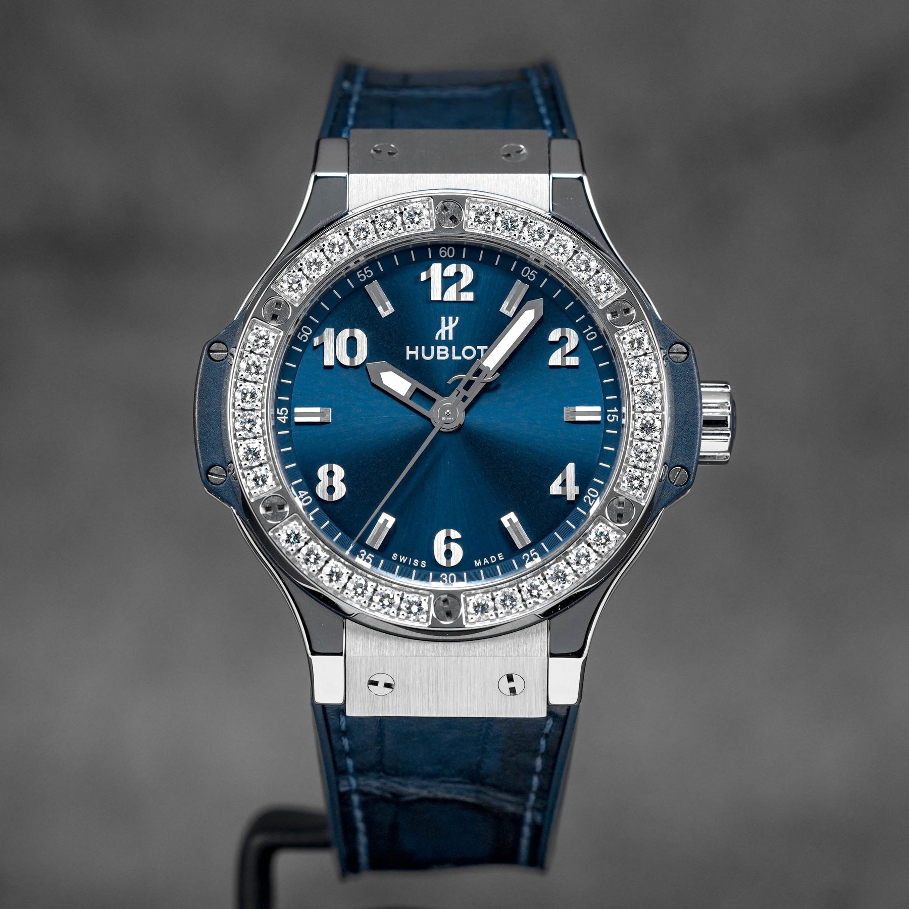 BIG BANG 38MM STEEL BLUE DIAMONDS (2019)