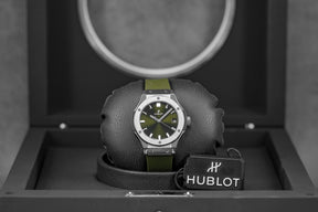 CLASSIC FUSION 33MM TITANIUM GREEN (2024)