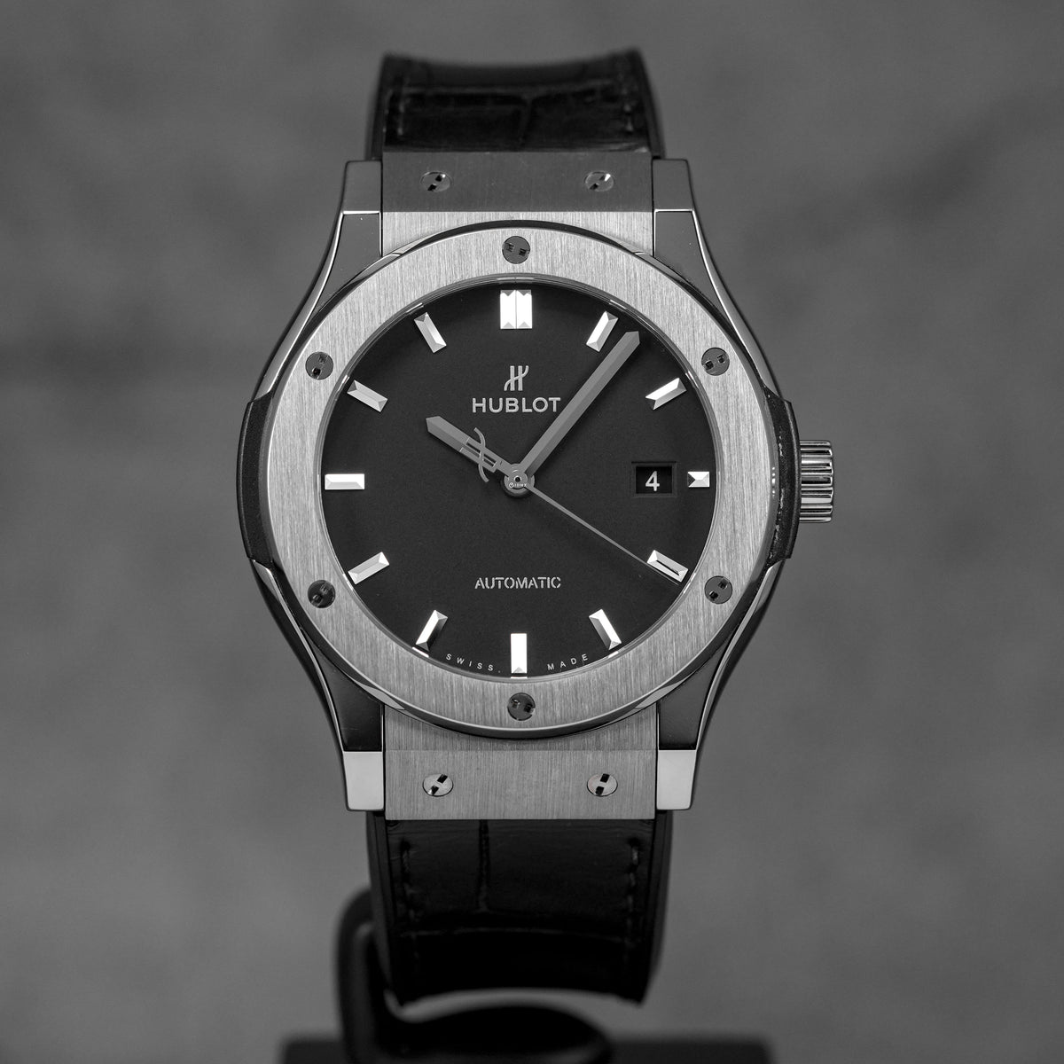Harga Hublot Classic Fusion 42 Titanium Black
