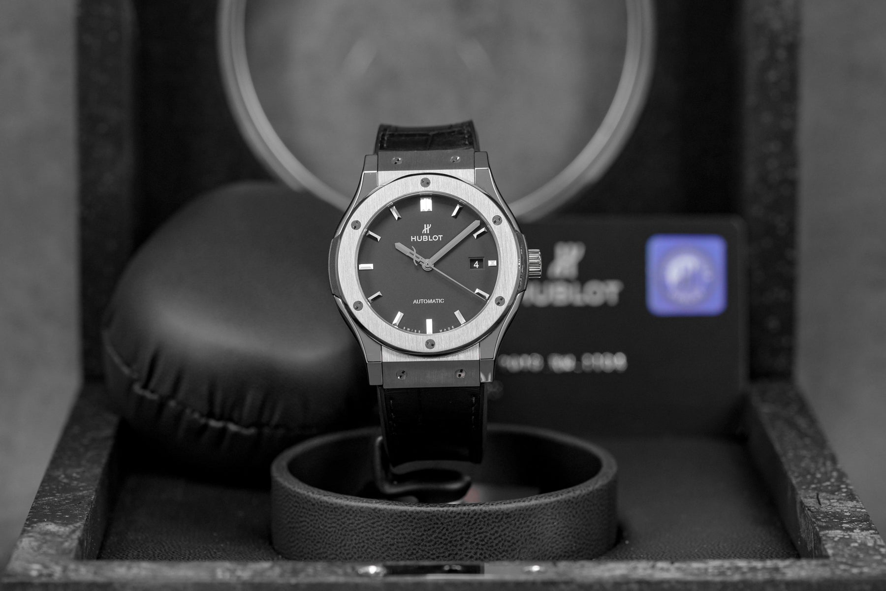 Harga Hublot Classic Fusion 42 Titanium Black