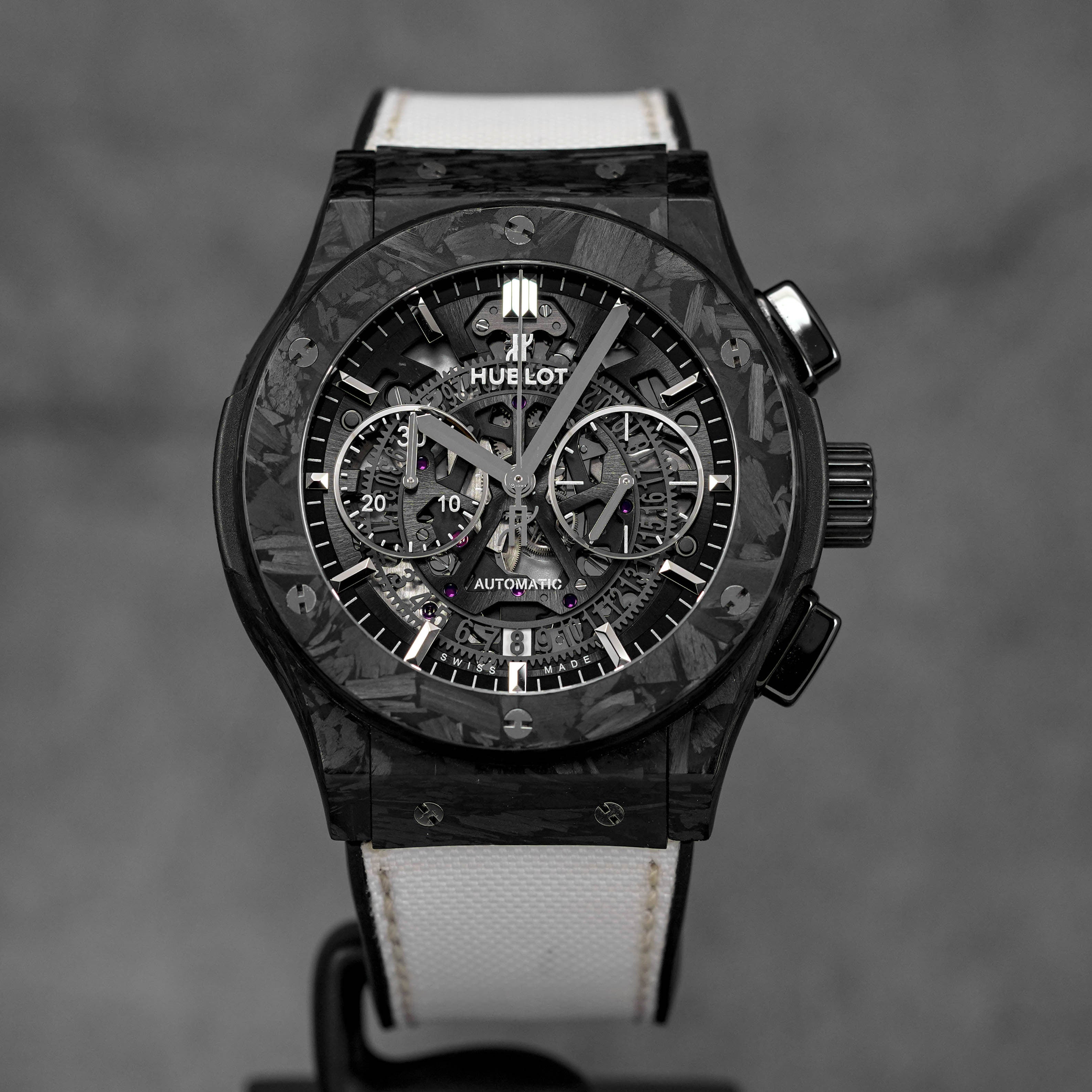 HUBLOT CLASSIC FUSION 45MM AEROFUSION FROSTED CARBON (2022) OMNILUXE