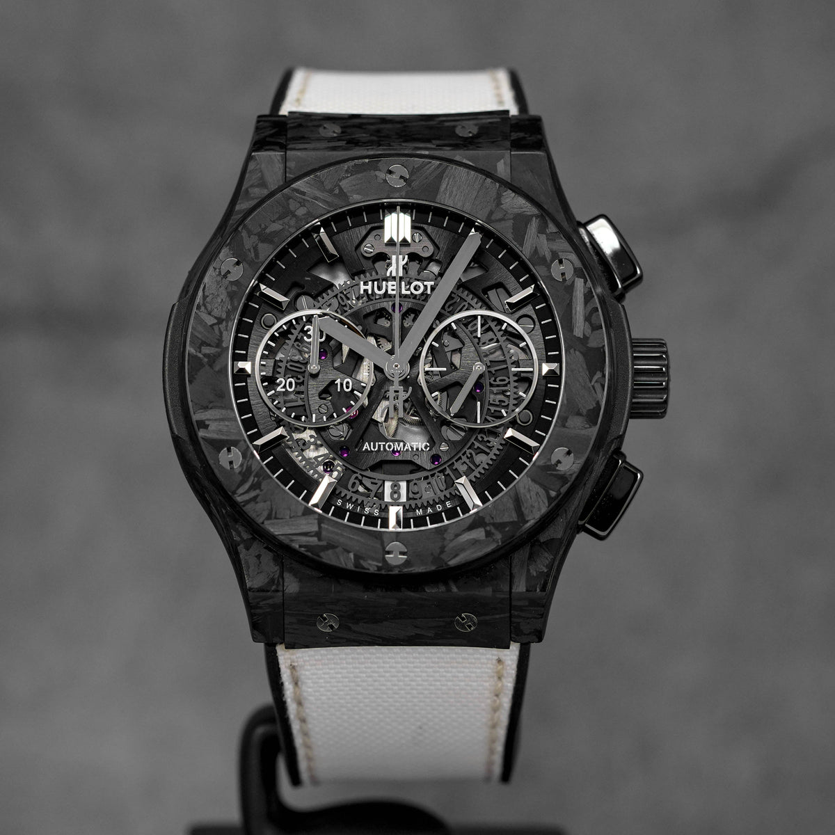 CLASSIC FUSION 45MM AEROFUSION FROSTED CARBON (2022)