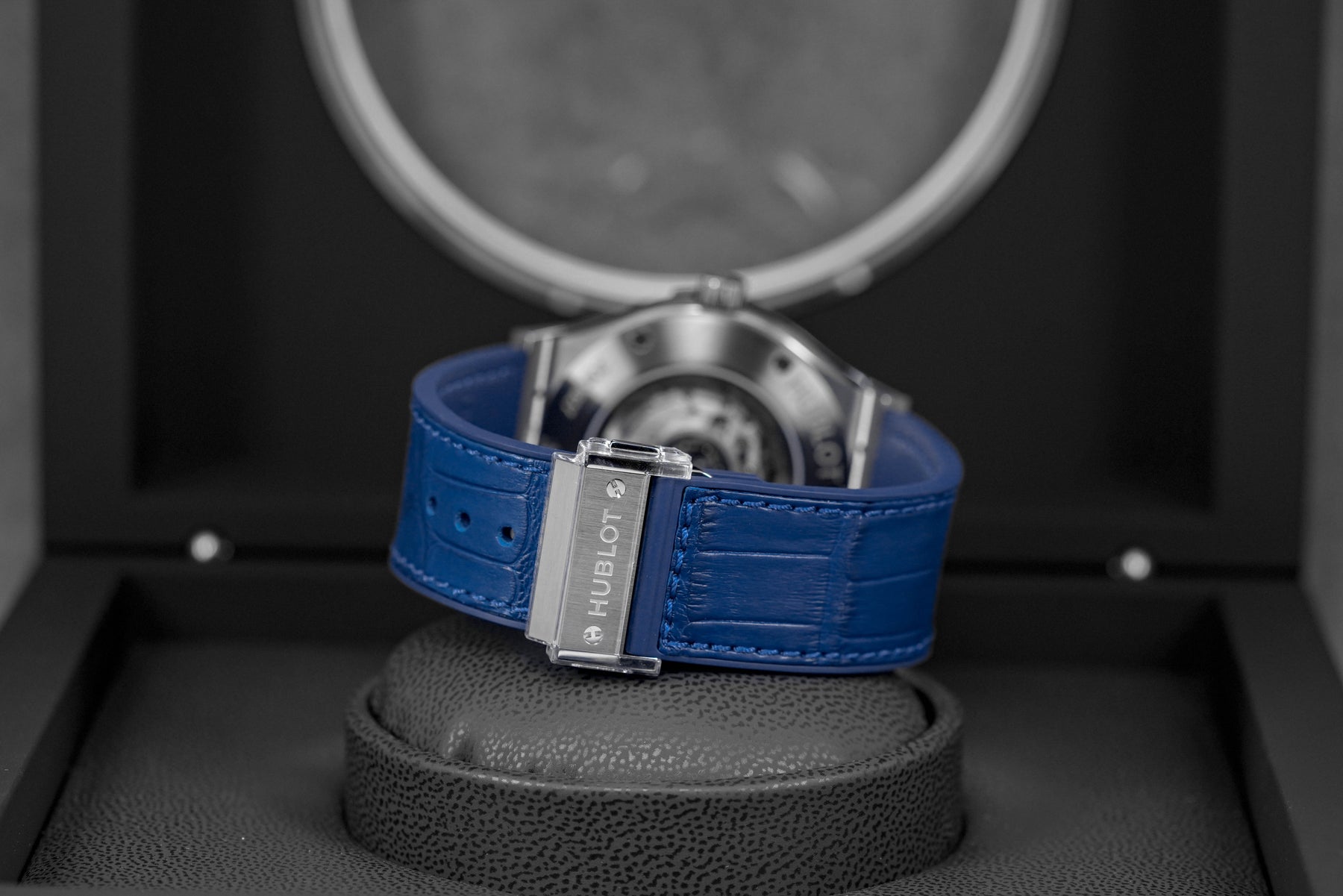 Harga Hublot Classic Fusion 45mm Titanium Blue Terbaru