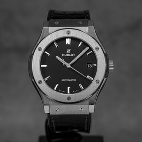 Harga Hublot Classic Fusion Black