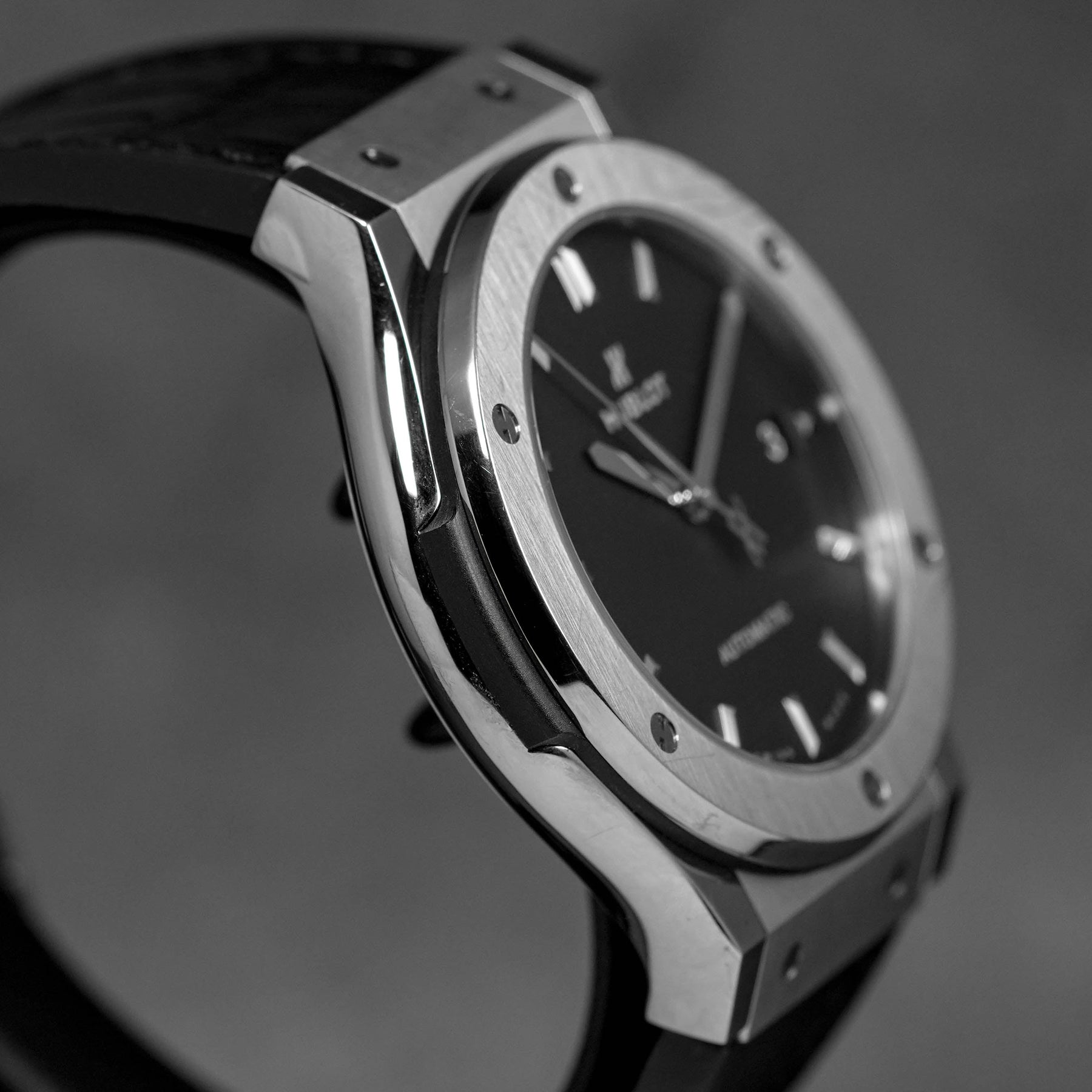 Harga Hublot Classic Fusion Black