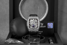 Harga Hublot Spirit Of Big Bang Moonphase