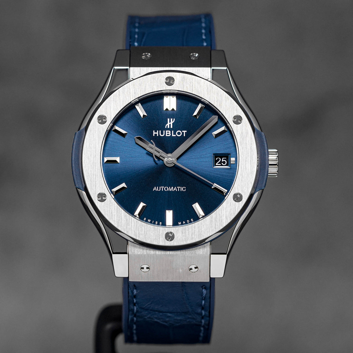 CLASSIC FUSION 38MM BLUE TITANIUM (2023)