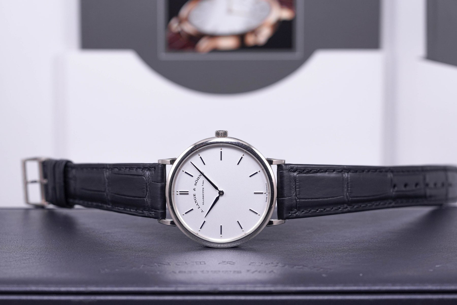 SAXONIA THIN WHITE GOLD SILVER DIAL (2015)