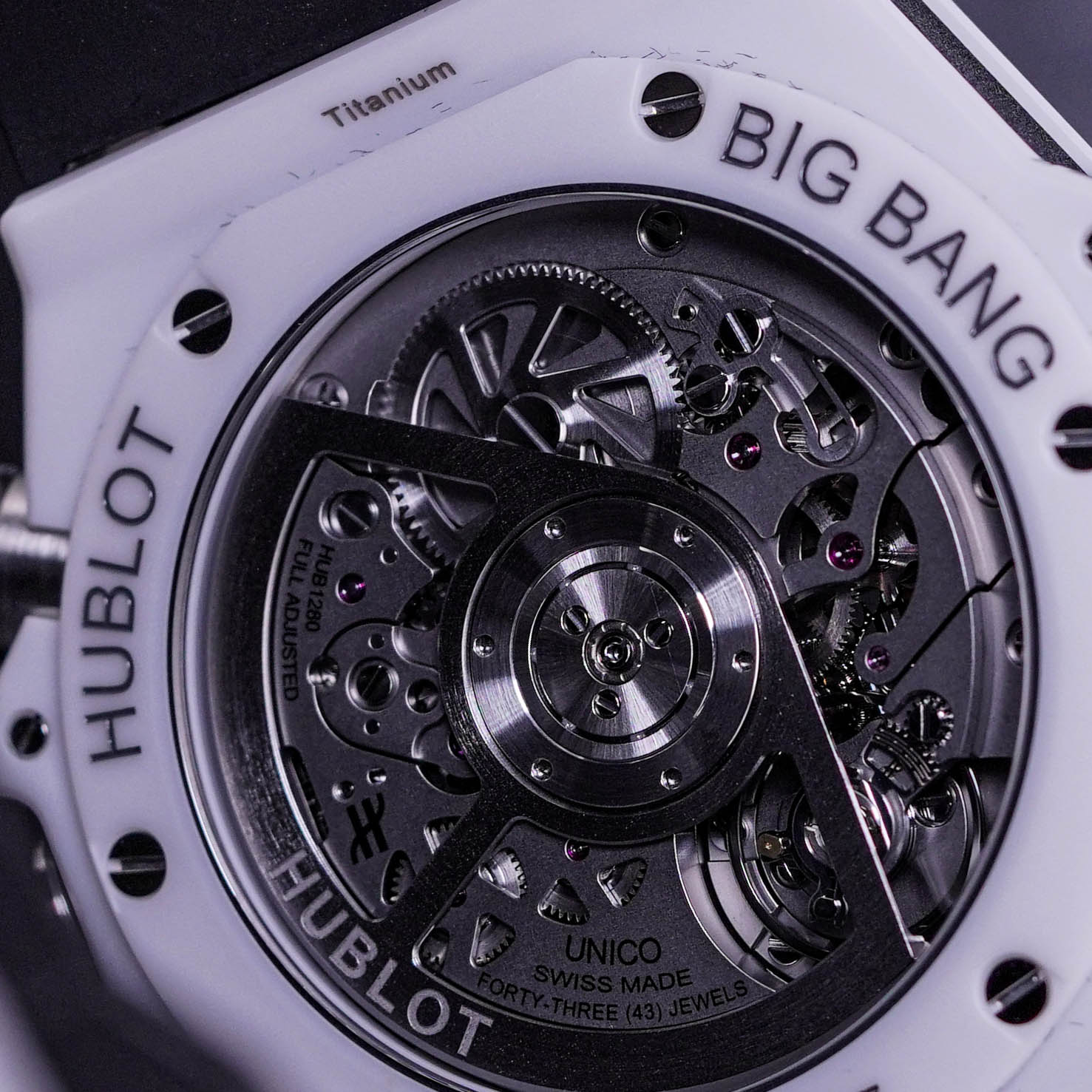 BIG BANG UNICO 42MM WHITE CERAMIC