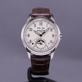 PERPETUAL CALENDAR 5320G-001